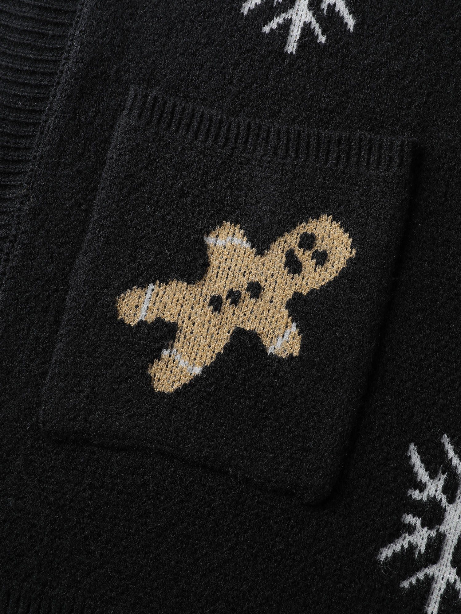 Supersoft Gingerbread Holiday Jacquard Pockets Cardigan - Image 5