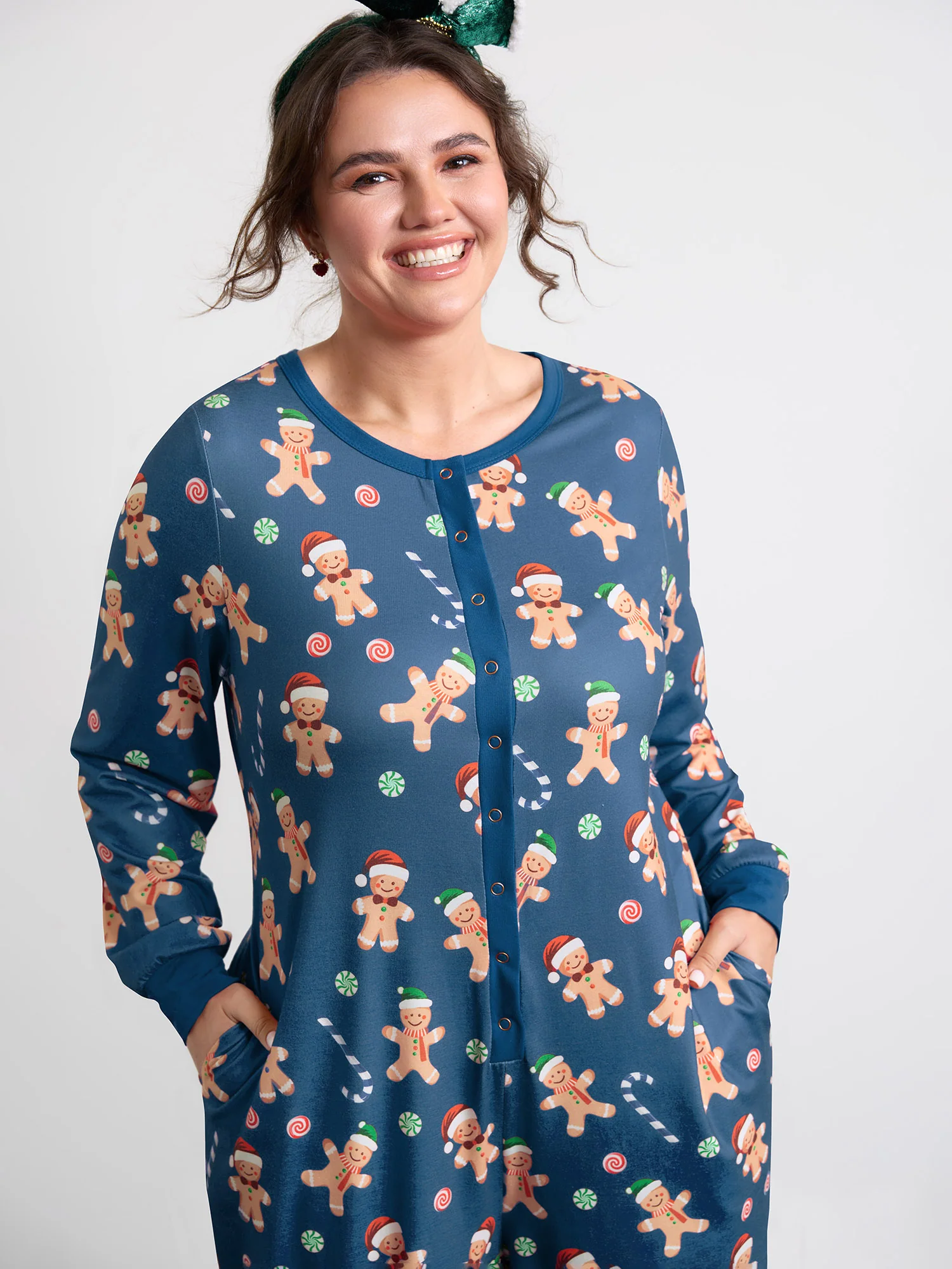 Gingerbread Print Button Placket Jumpsuit - Image 21