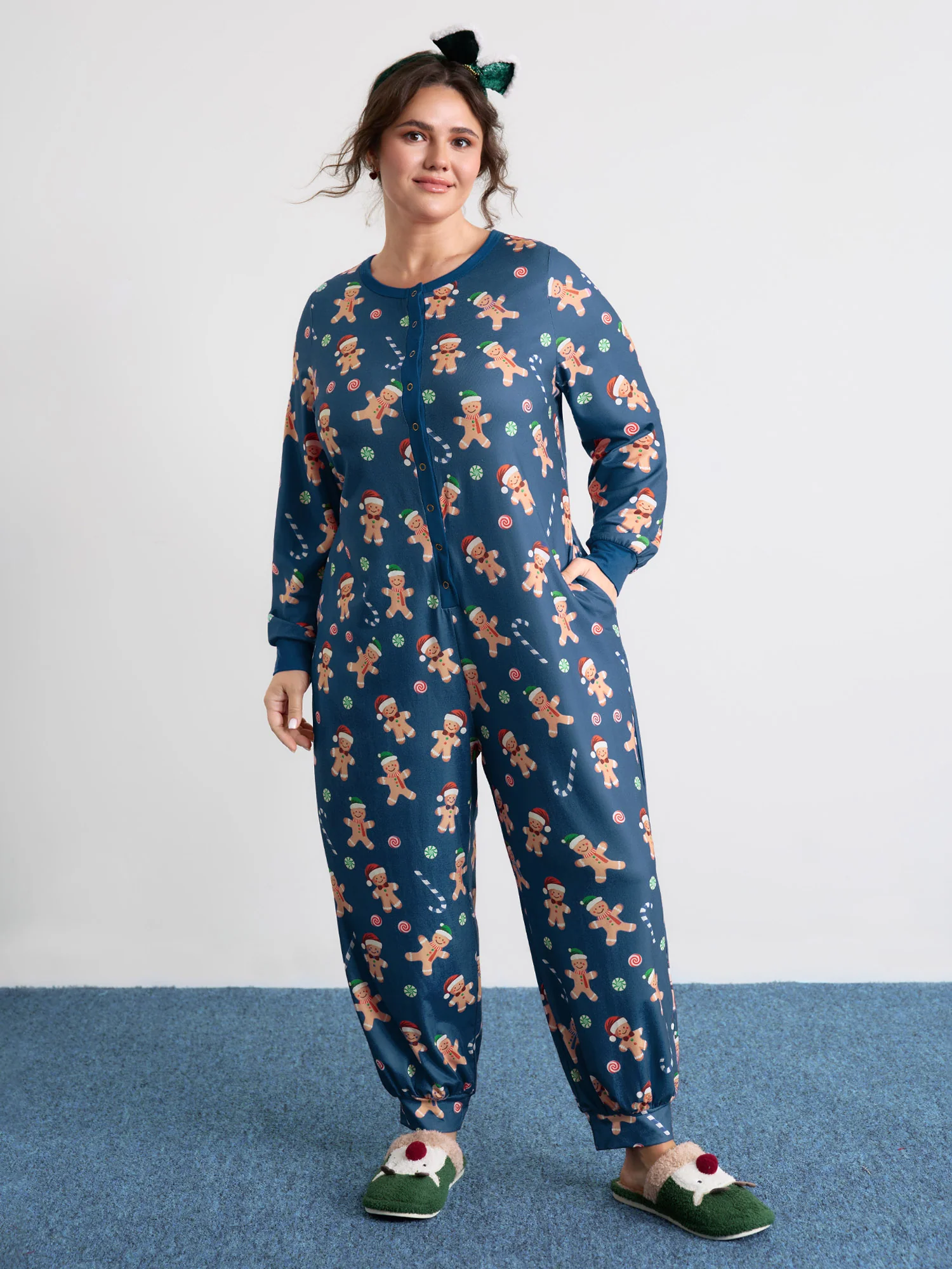 Gingerbread Print Button Placket Jumpsuit - Image 22