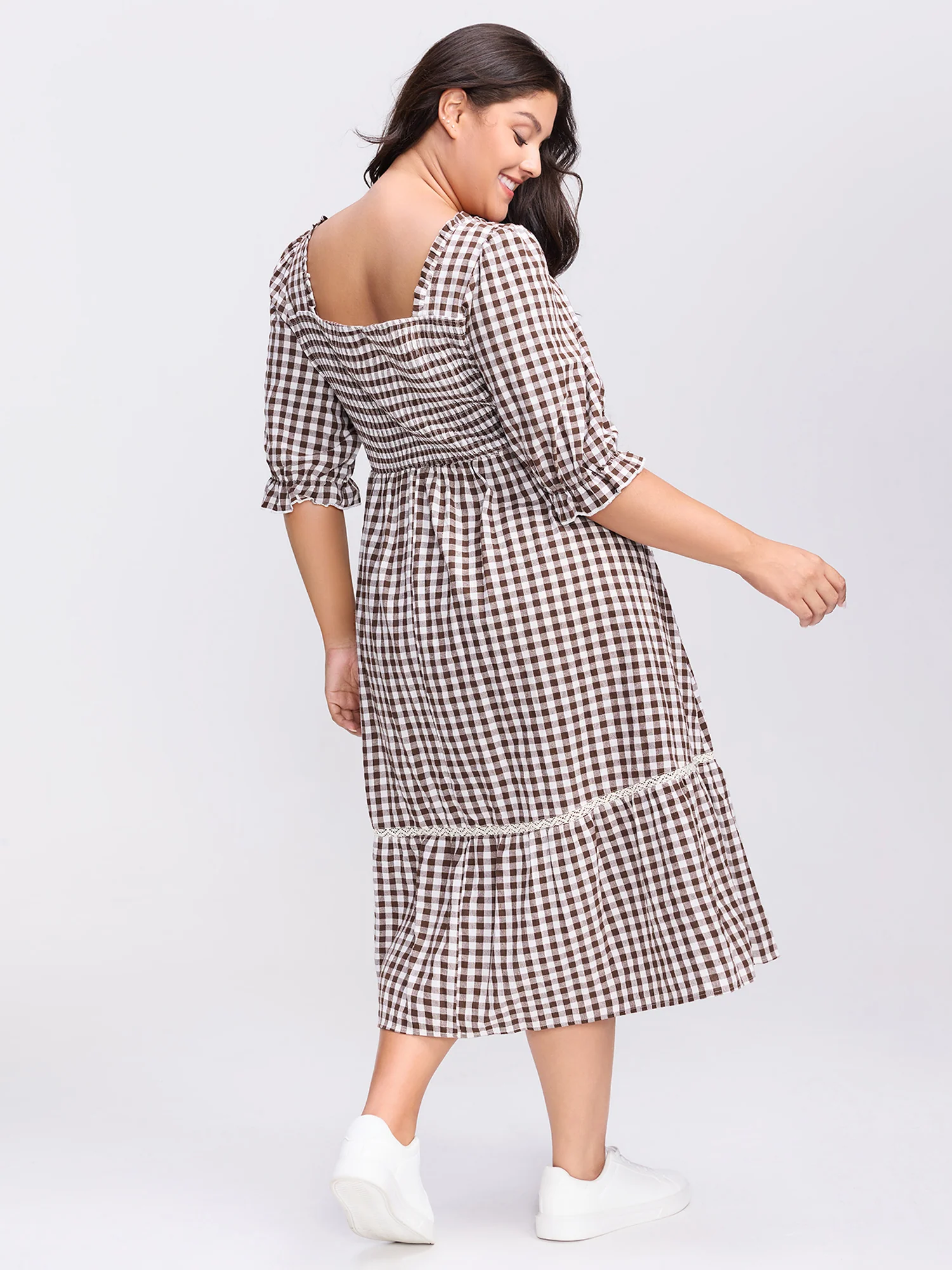 Gingham Lace Shirred Tiered Midi Dress - Image 4