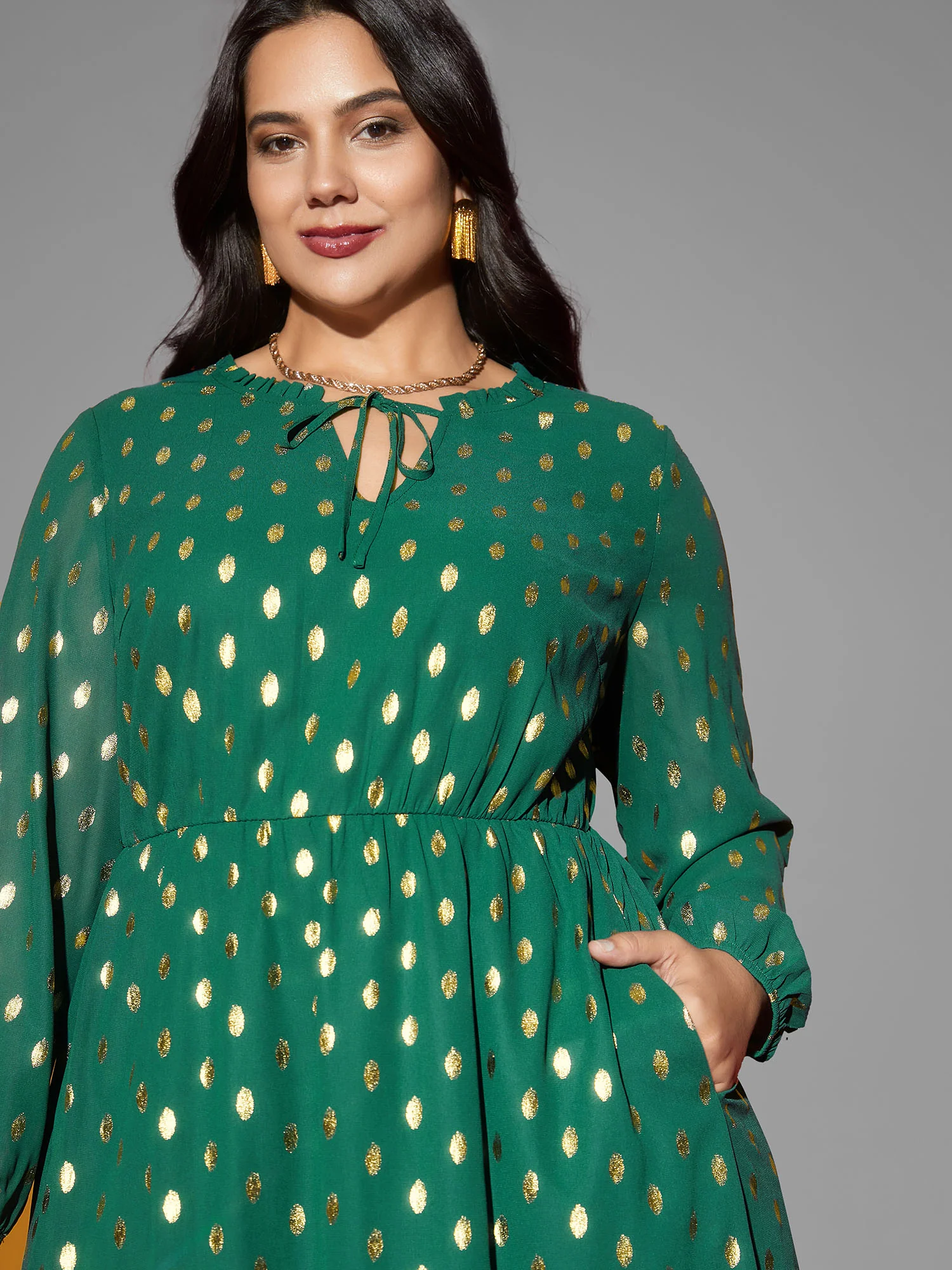 Glitter Notched Collar Tiered Hem Midi Dress - Image 2
