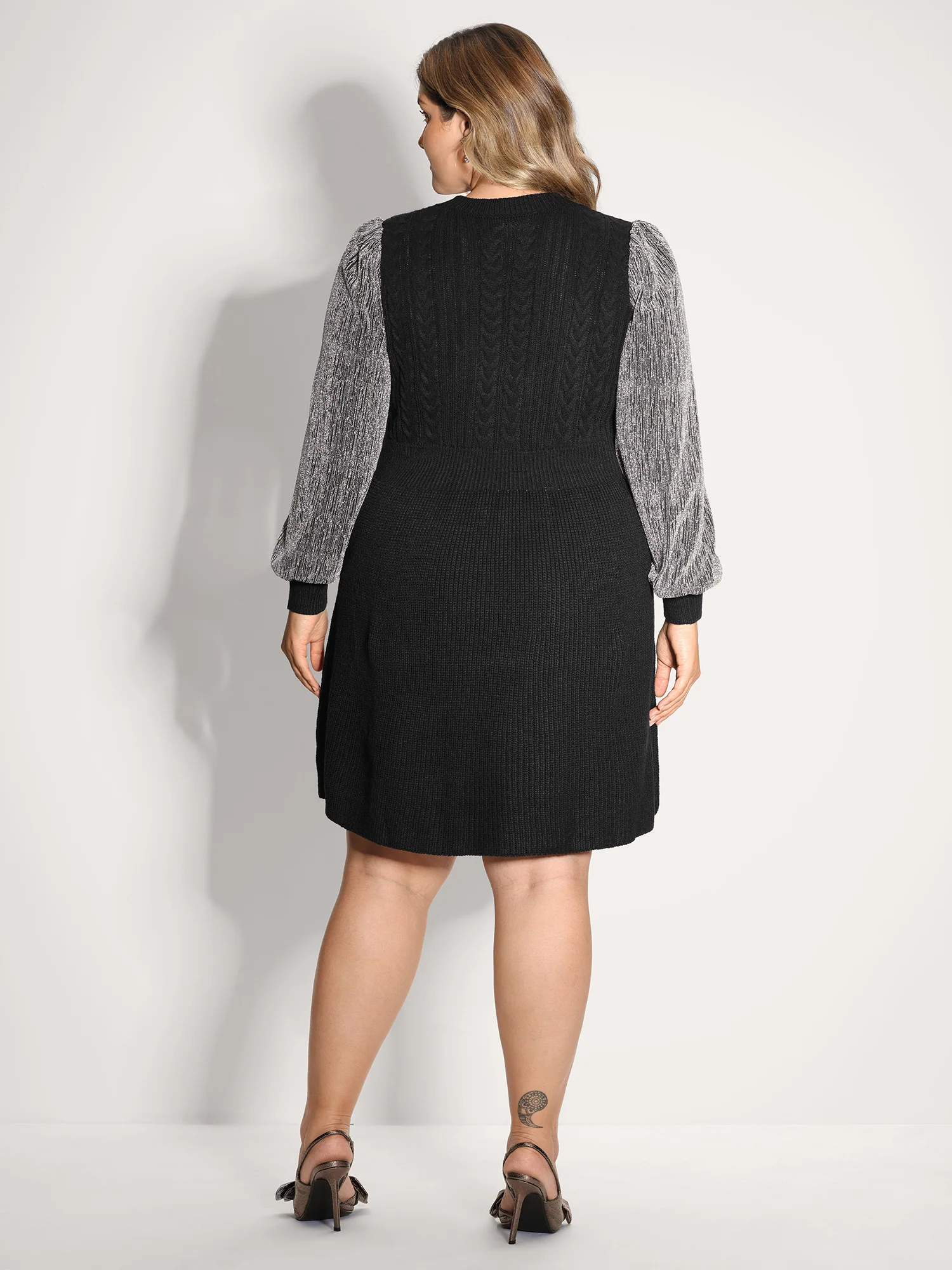 Glitter Textured Contrast Sleeve Midi Sweater Dress - Image 4