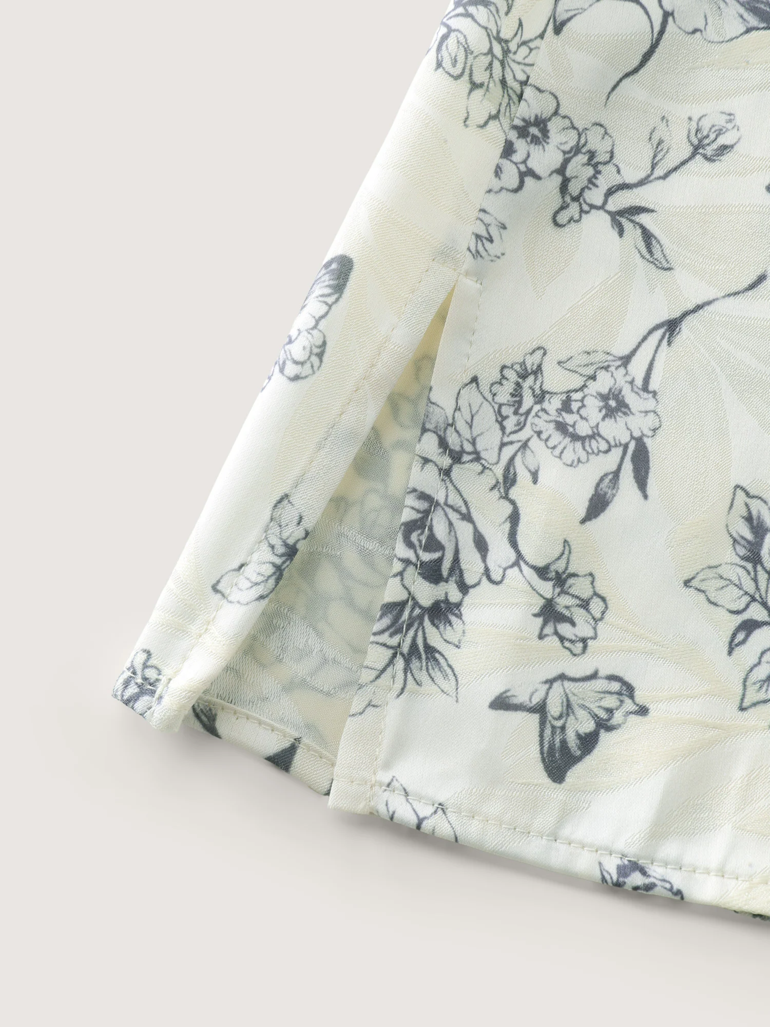 Glossy Textured Floral Print Blouse - Image 6