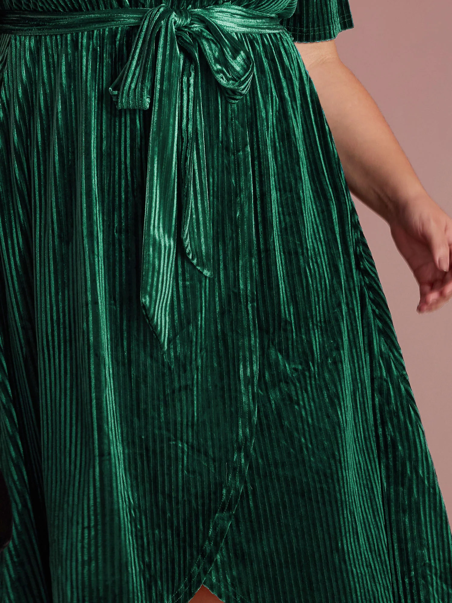 Glossy Textured Velvet Wrap Tied Midi Dress - Image 4