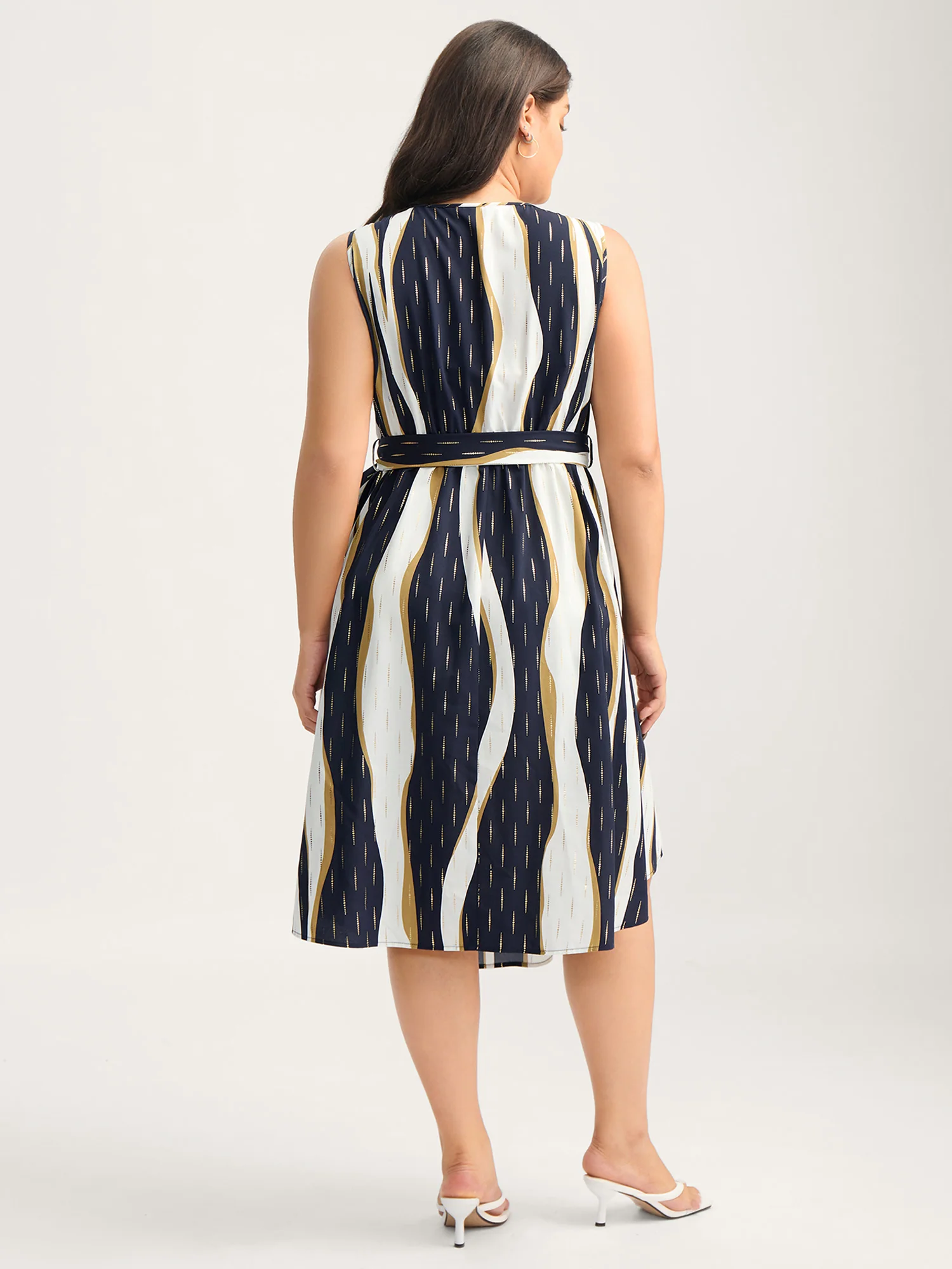 Gold Stamp Wavy Striped Lined Midi Dress - Image 4