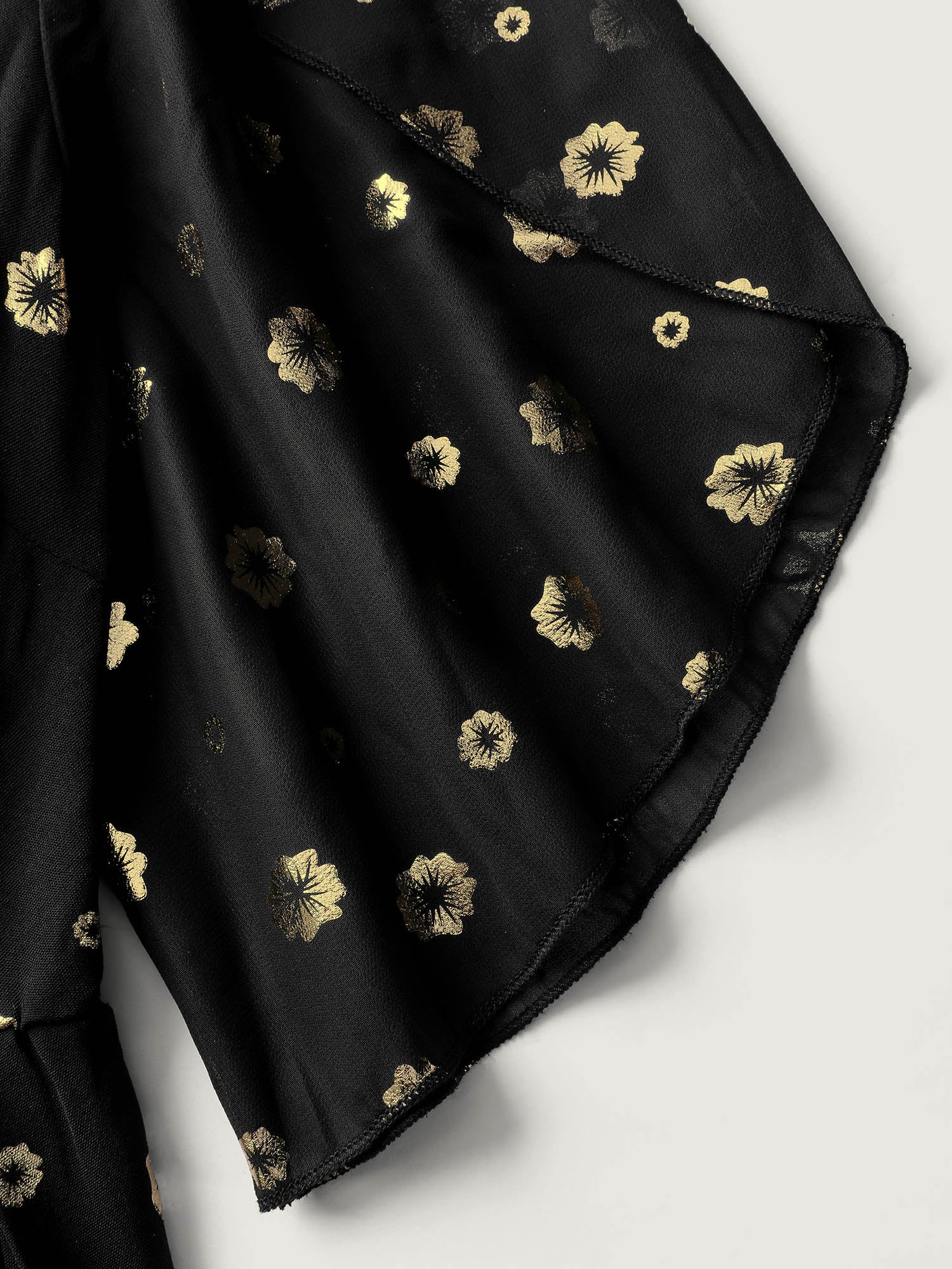 Gold Stamped Bud Sleeve Midi Dress - Image 5