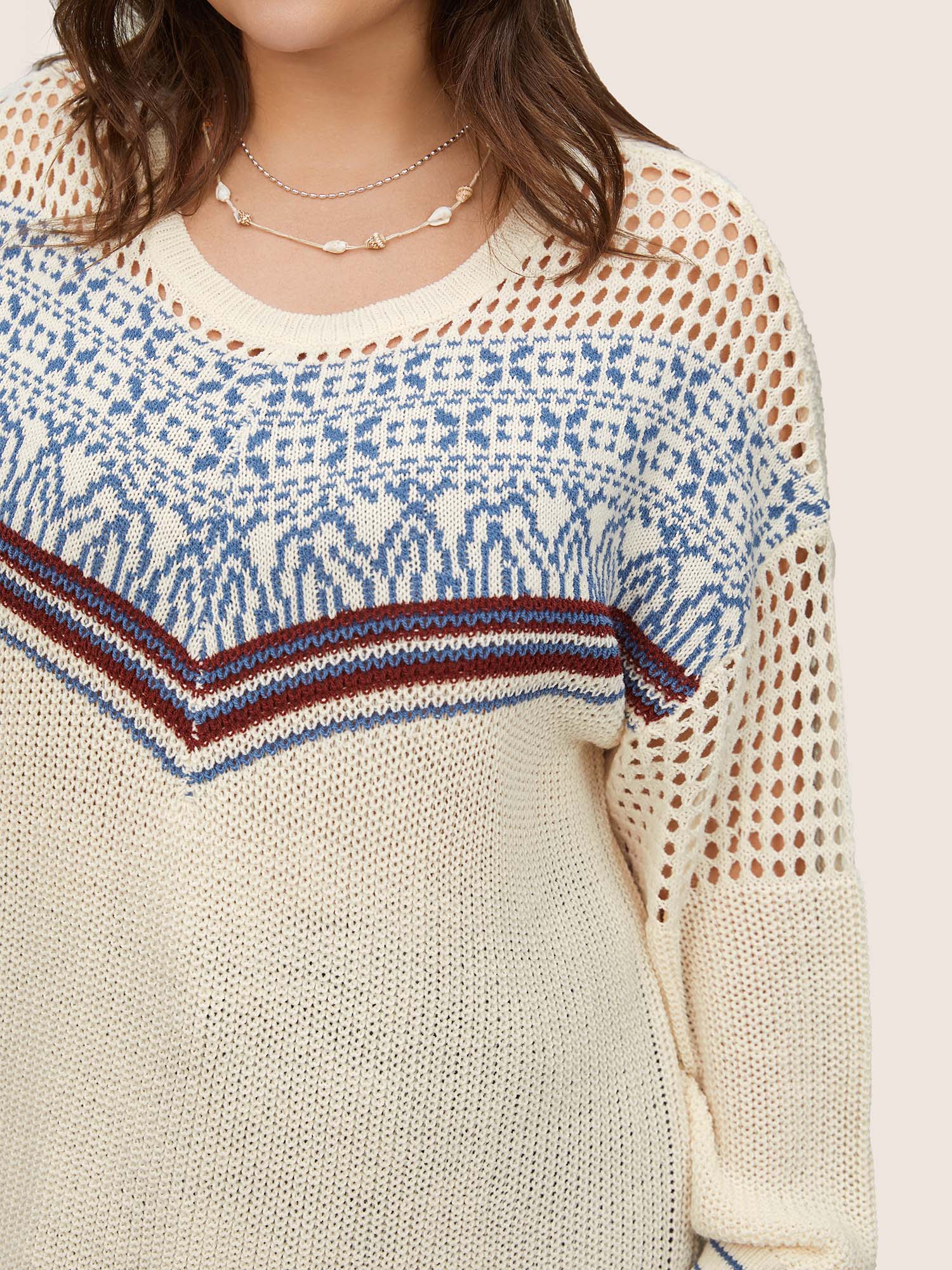 Graphic Contrast Patchwork Hollow Out Pullover - Image 5