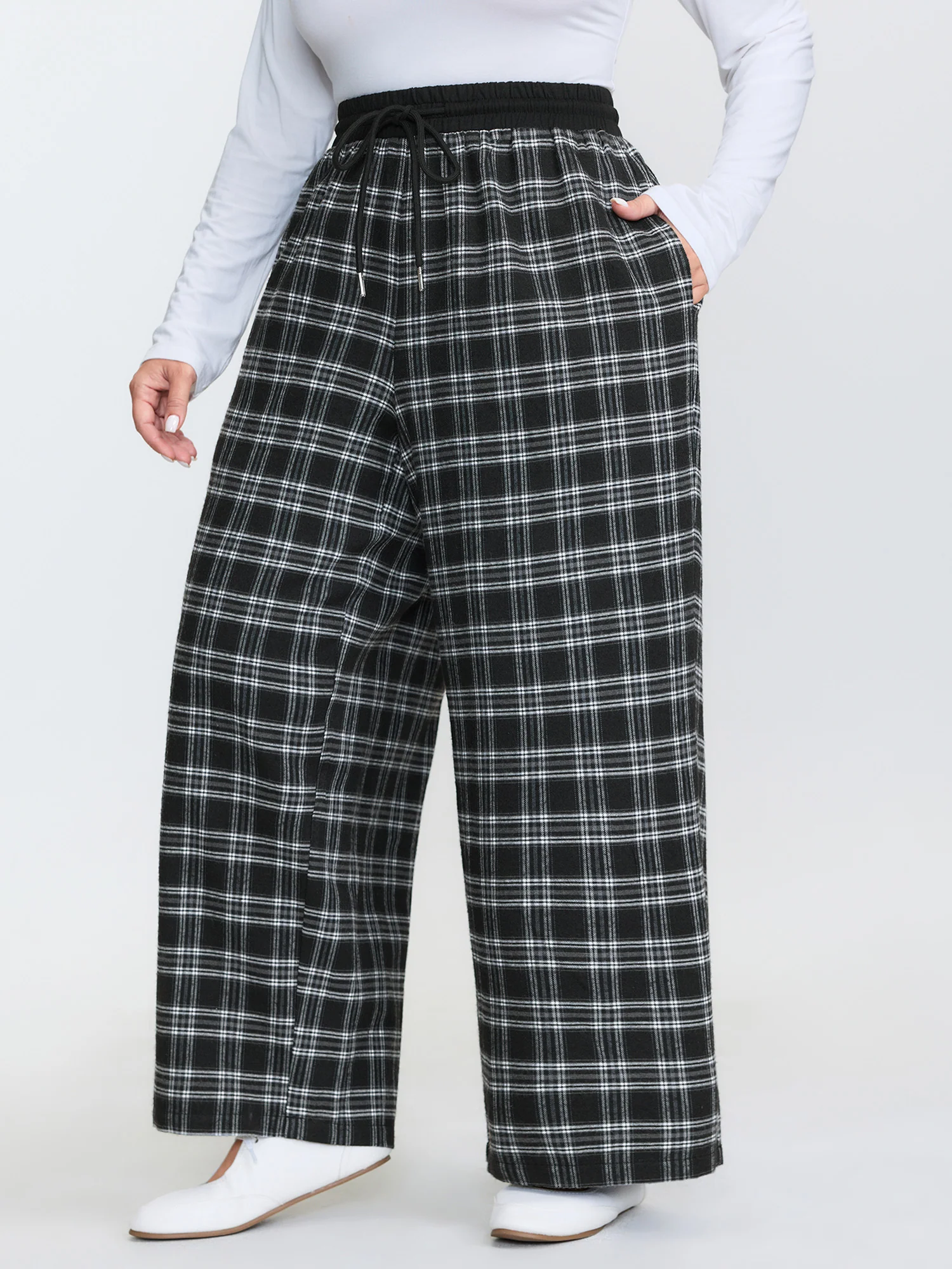 Grid Pattern Contrast Drawstring Pants - Image 2