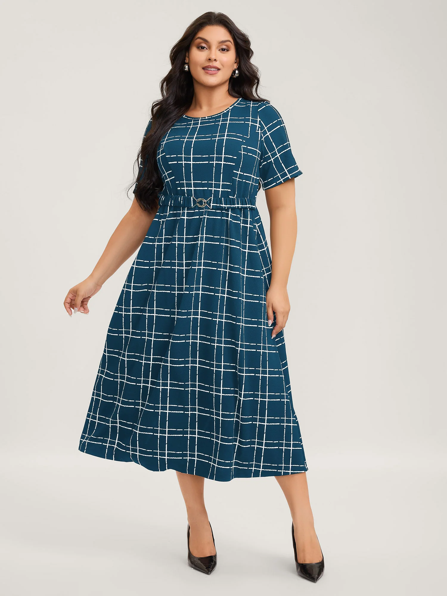 Grid Print Knit Belted Midi Dress - Image 10