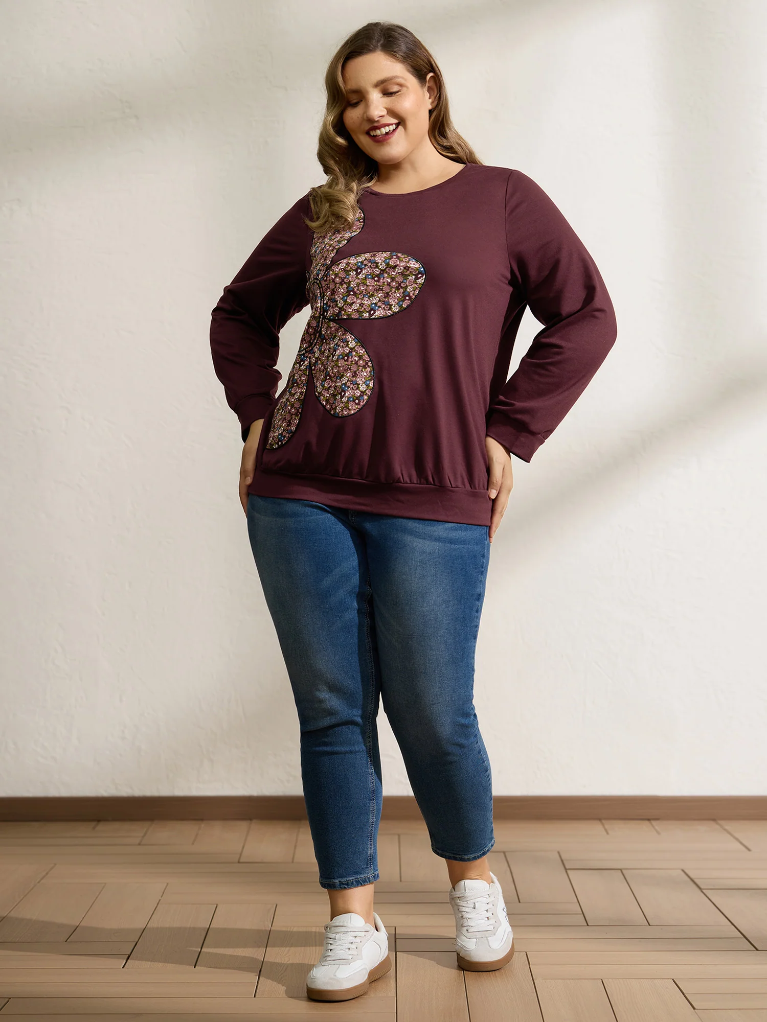 Half Floral Applique Embroidery Sweatshirt - Image 3