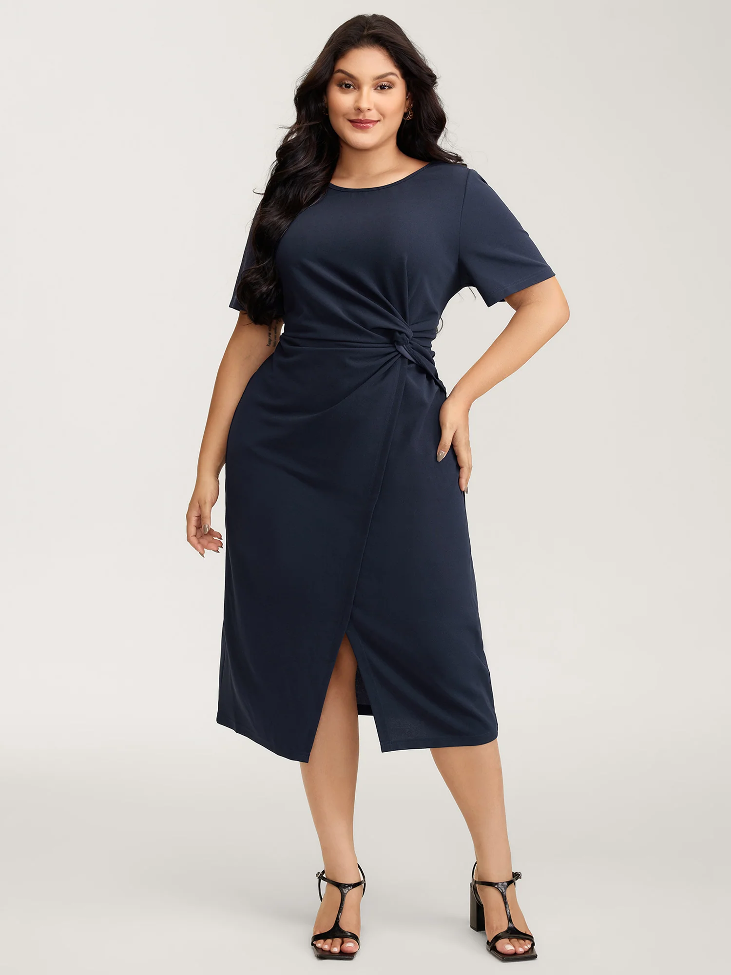Half-Sleeve Split Front Sheath Midi Dress - Image 3