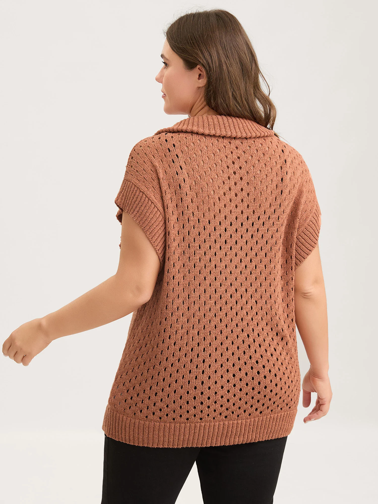 Half-Zipper Sheer Textured Sleeveless Pullover - Image 4
