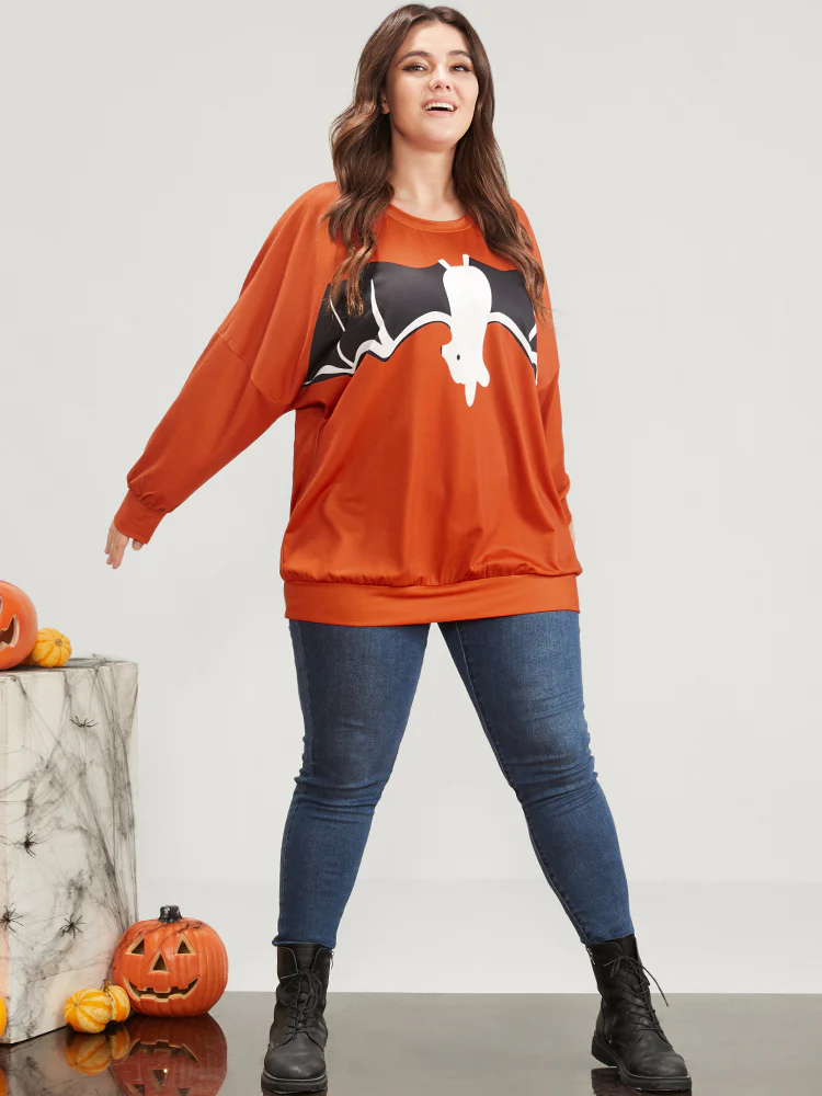 Halloween Bat Print Round Neck Drop Shoulder Sweatshirt - Image 2