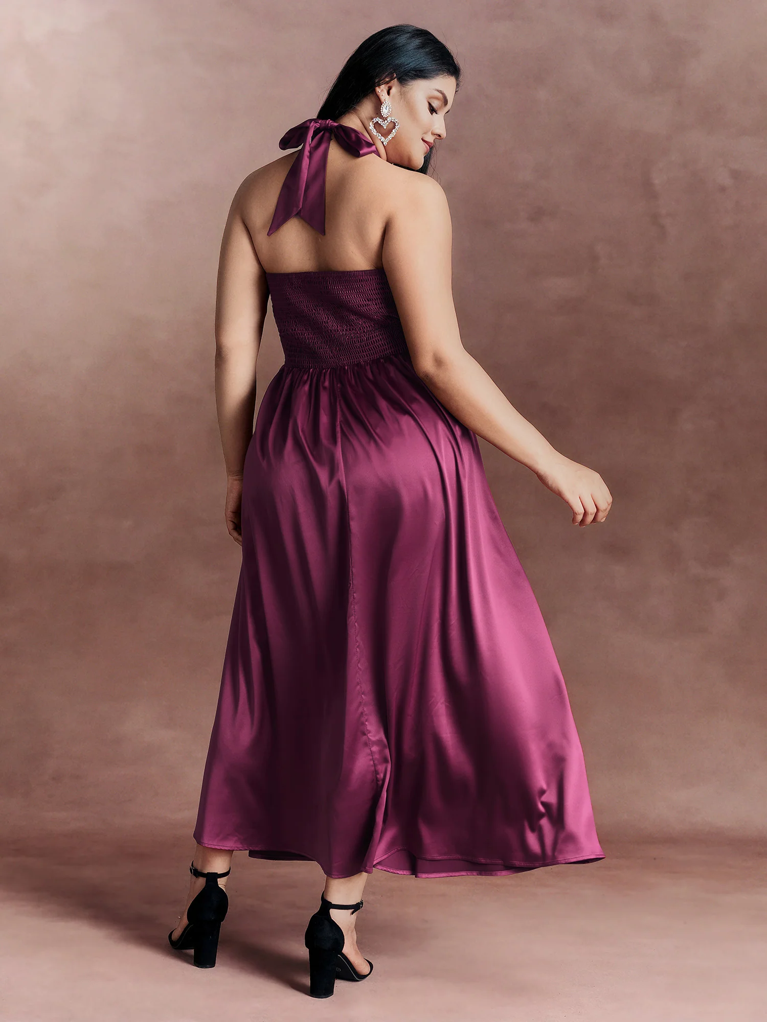 Halter Neck Metallic Detail Satin Maxi Dress - Image 4
