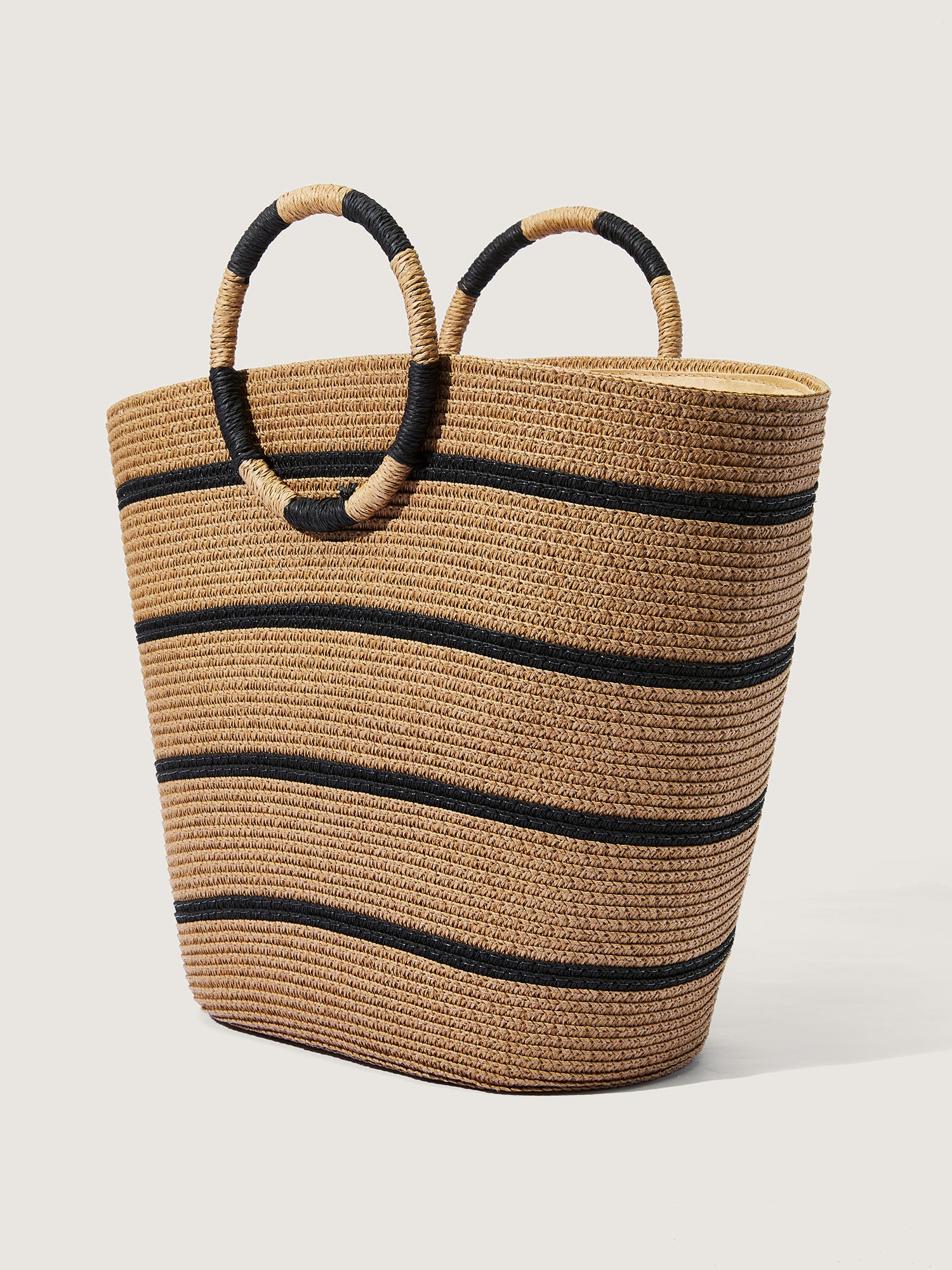Hand Woven Color Contrast Shoulder Bag - Image 4