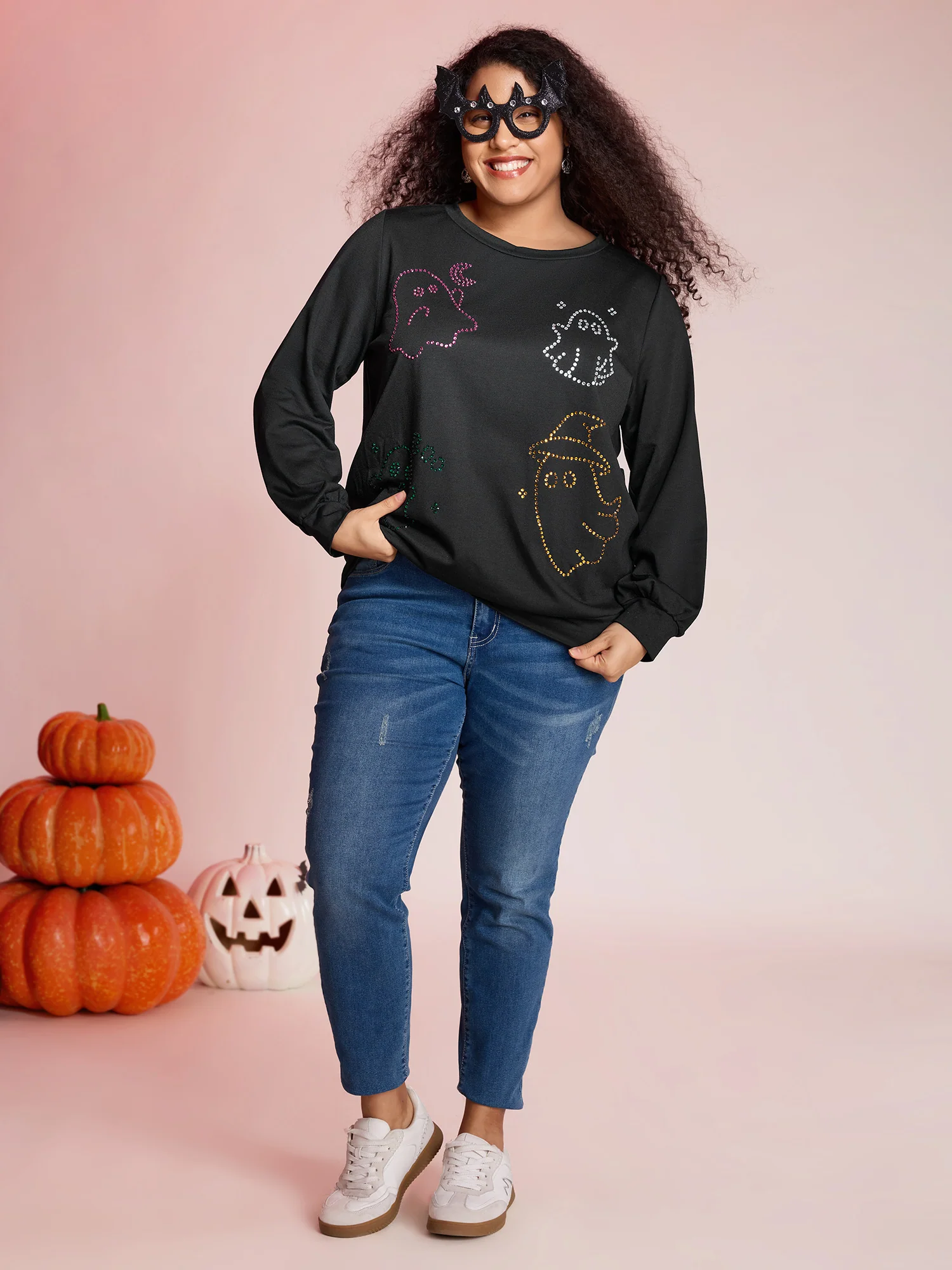 Happy Ghost Sequin Embroidery Sweatshirt - Image 3