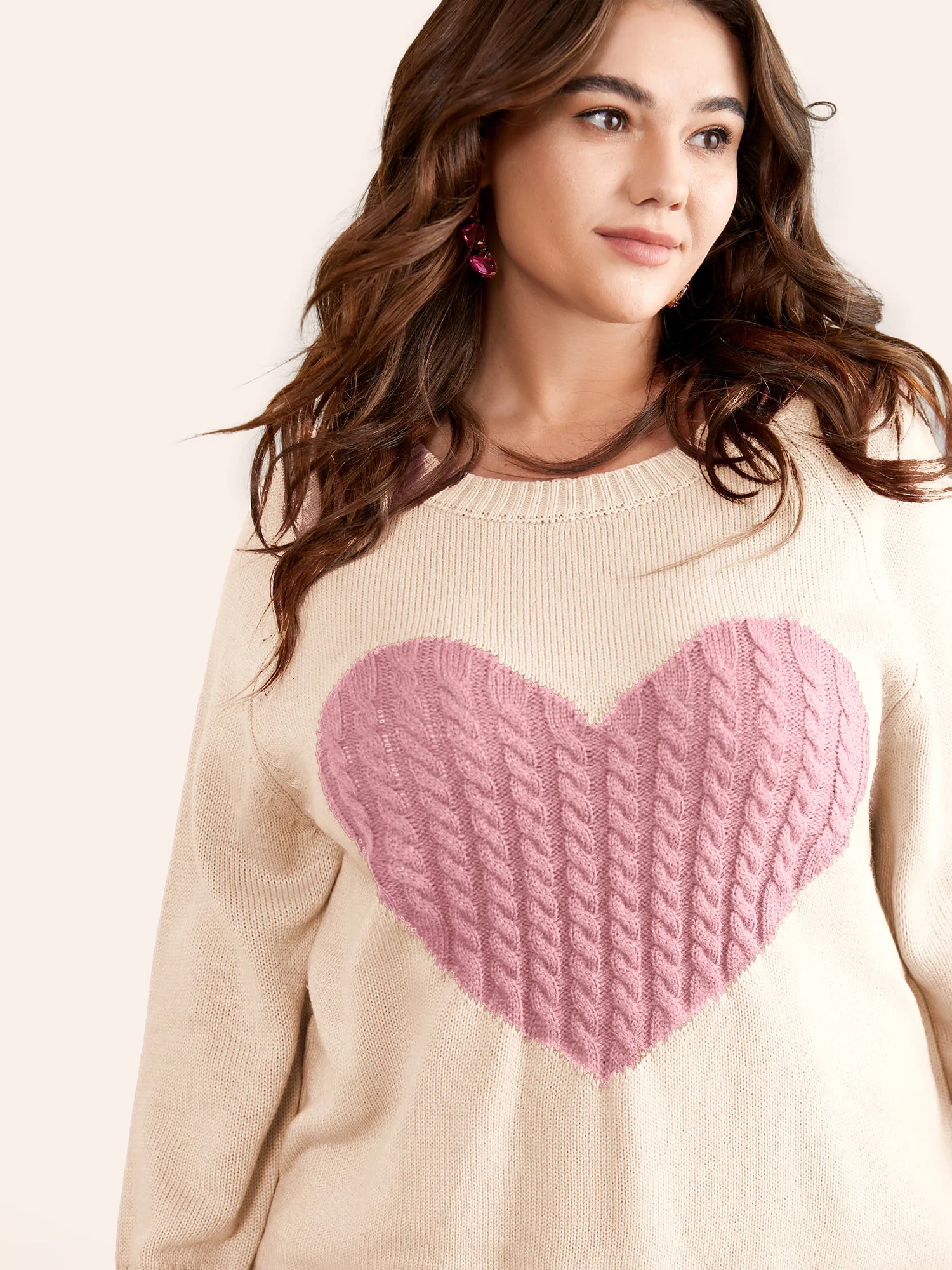 Heart Cable Knit Two Tone Raglan Sleeve Pullover - Image 4