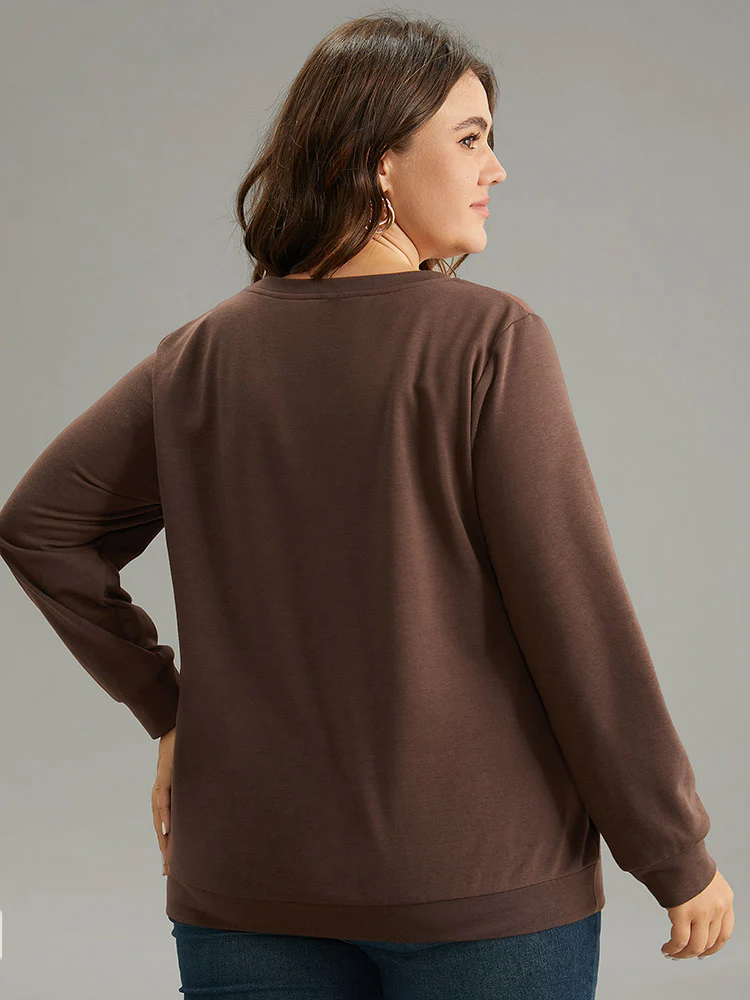 Heart Leopard Round Neck Sweatshirt - Image 3