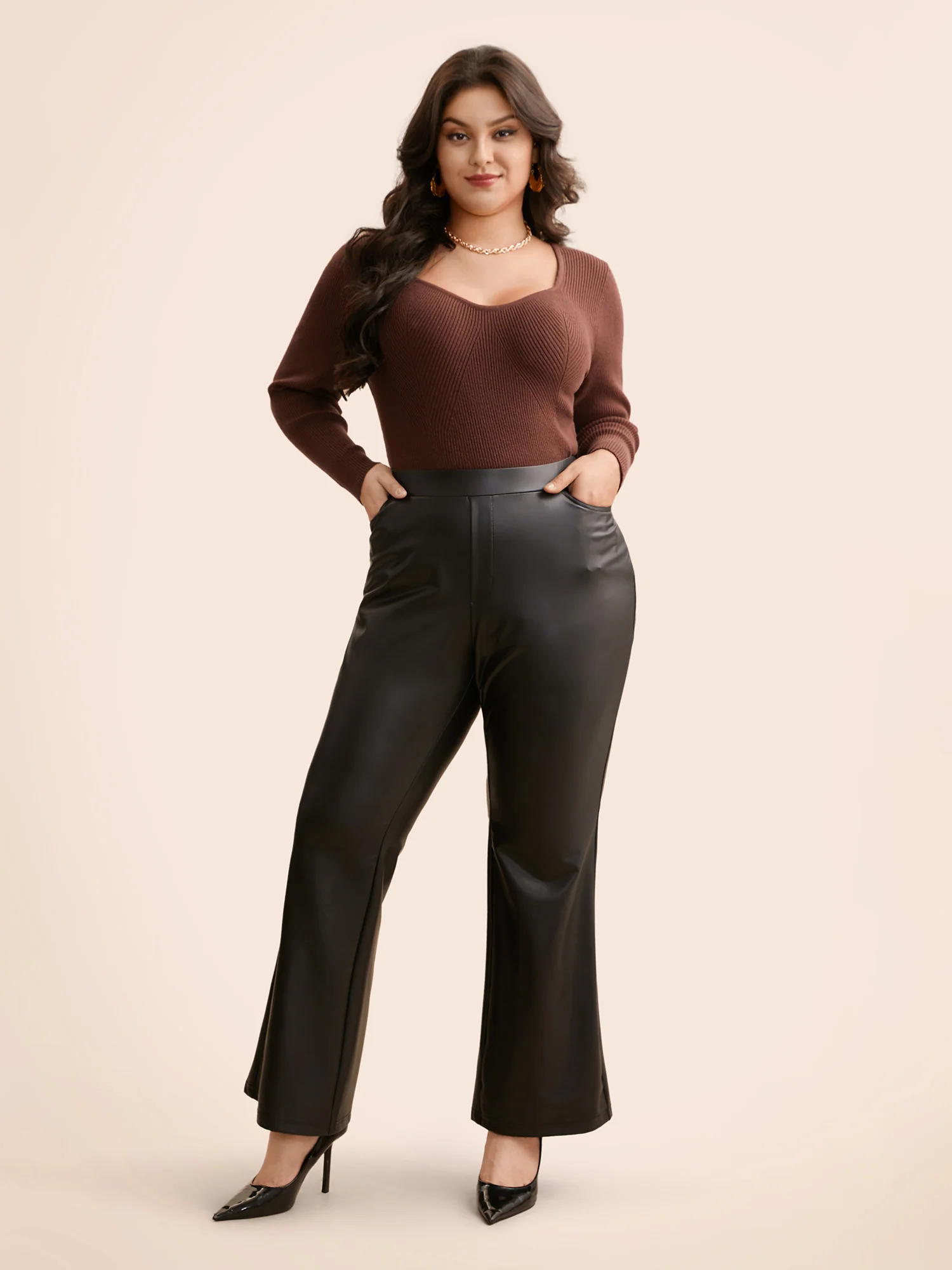 Heart Neckline Pit Strip Pullover - Image 5