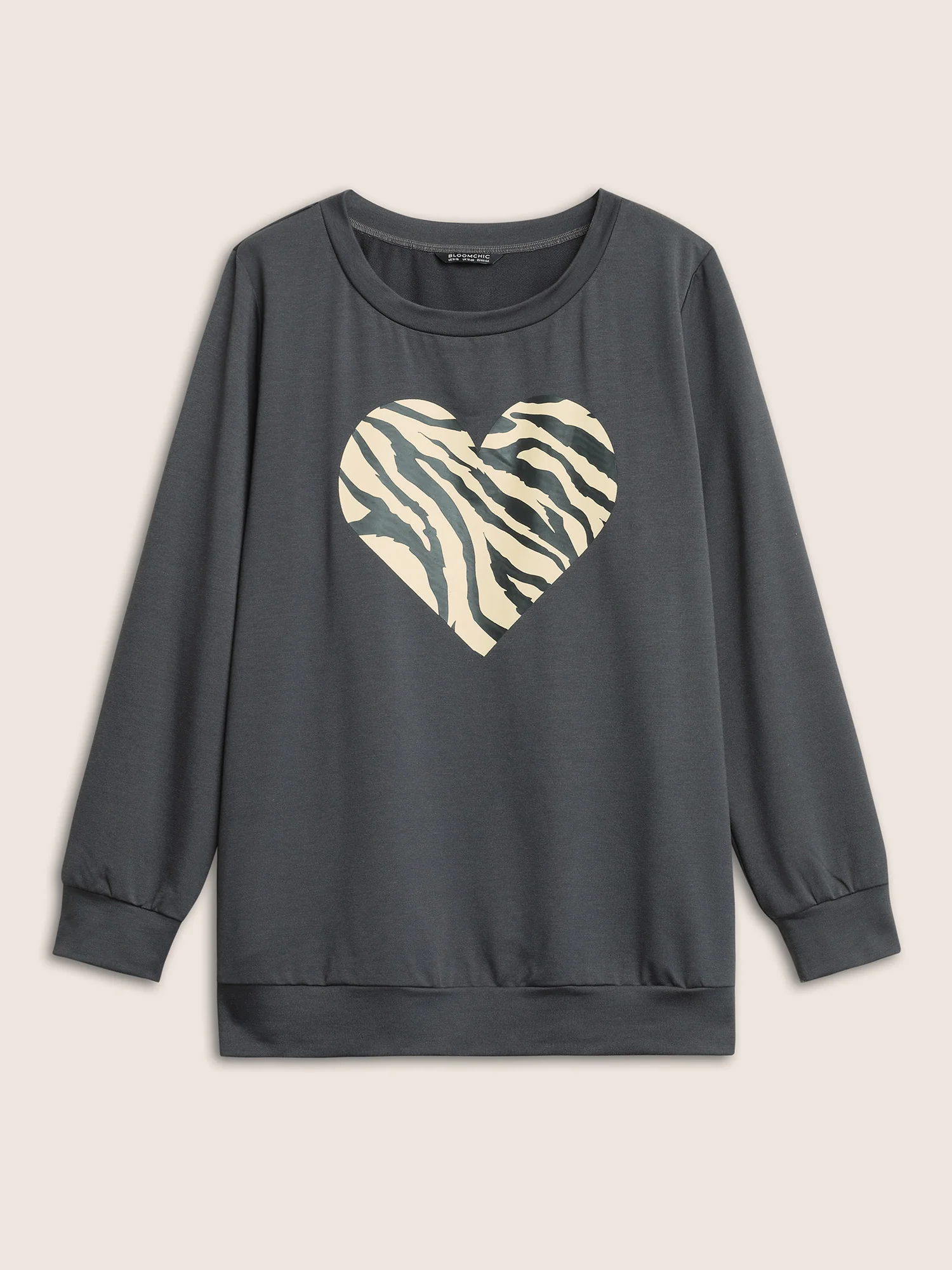 Heart Pattern Contrast Crew Neck Sweatshirt - Image 7