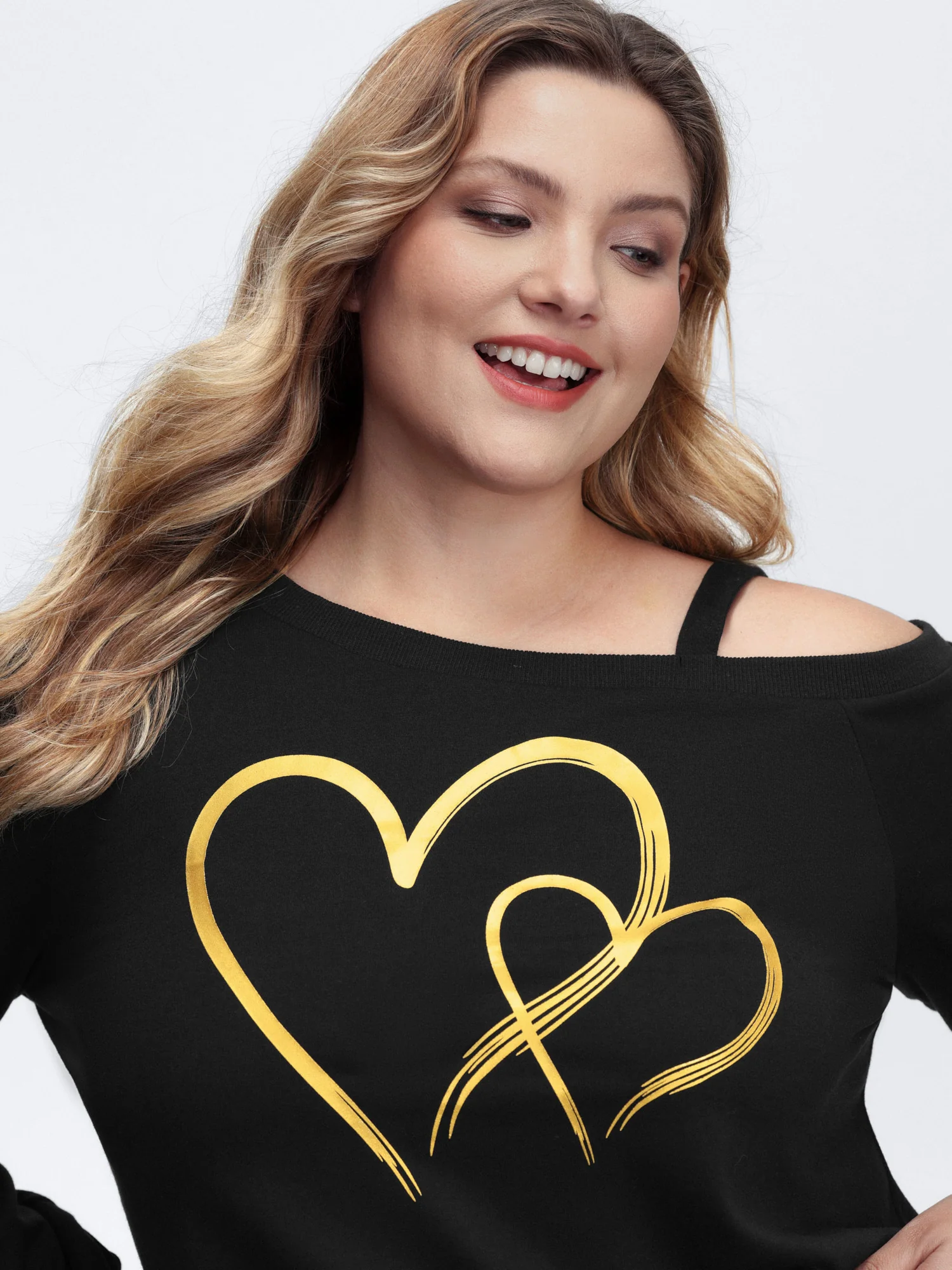 Heart Print Off-Shoulder Sweatshirt - Image 2