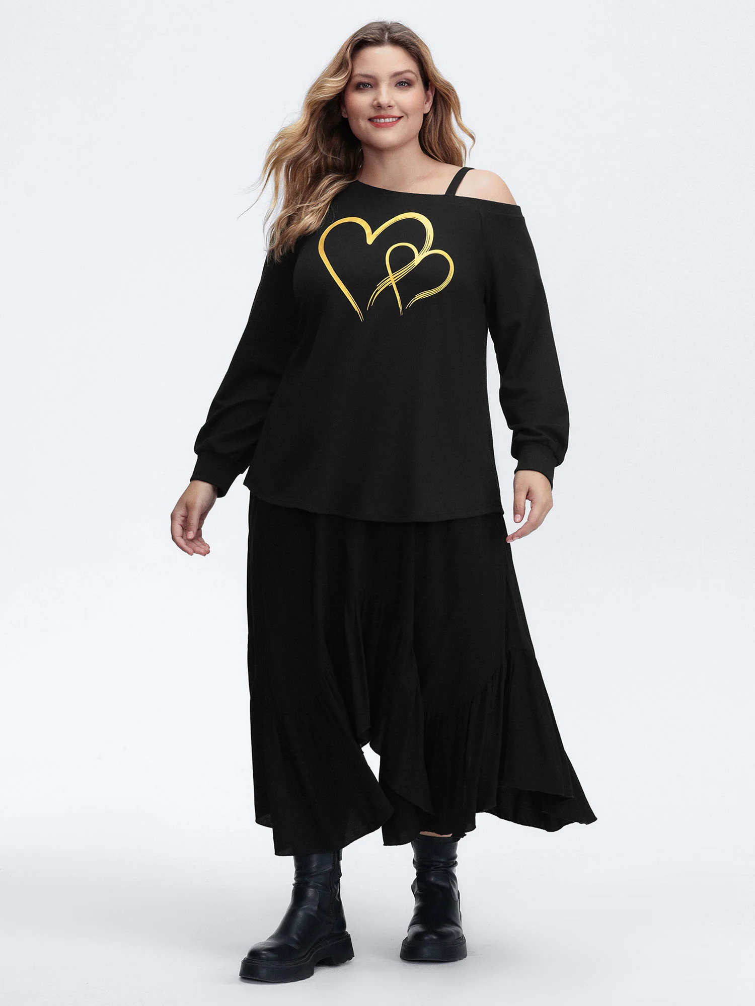 Heart Print Off-Shoulder Sweatshirt - Image 3