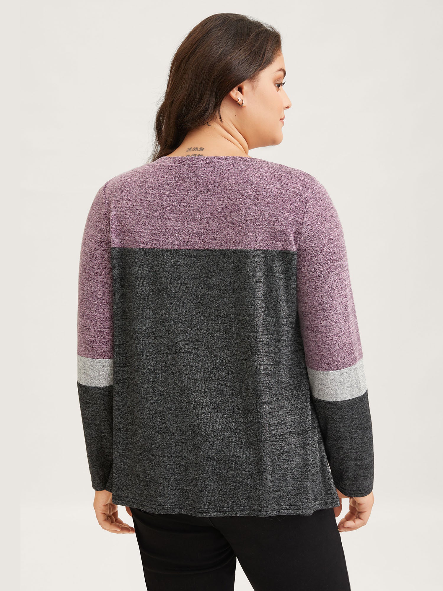 Heather Colorblock Contrast Crew Neck T-shirt - Image 10