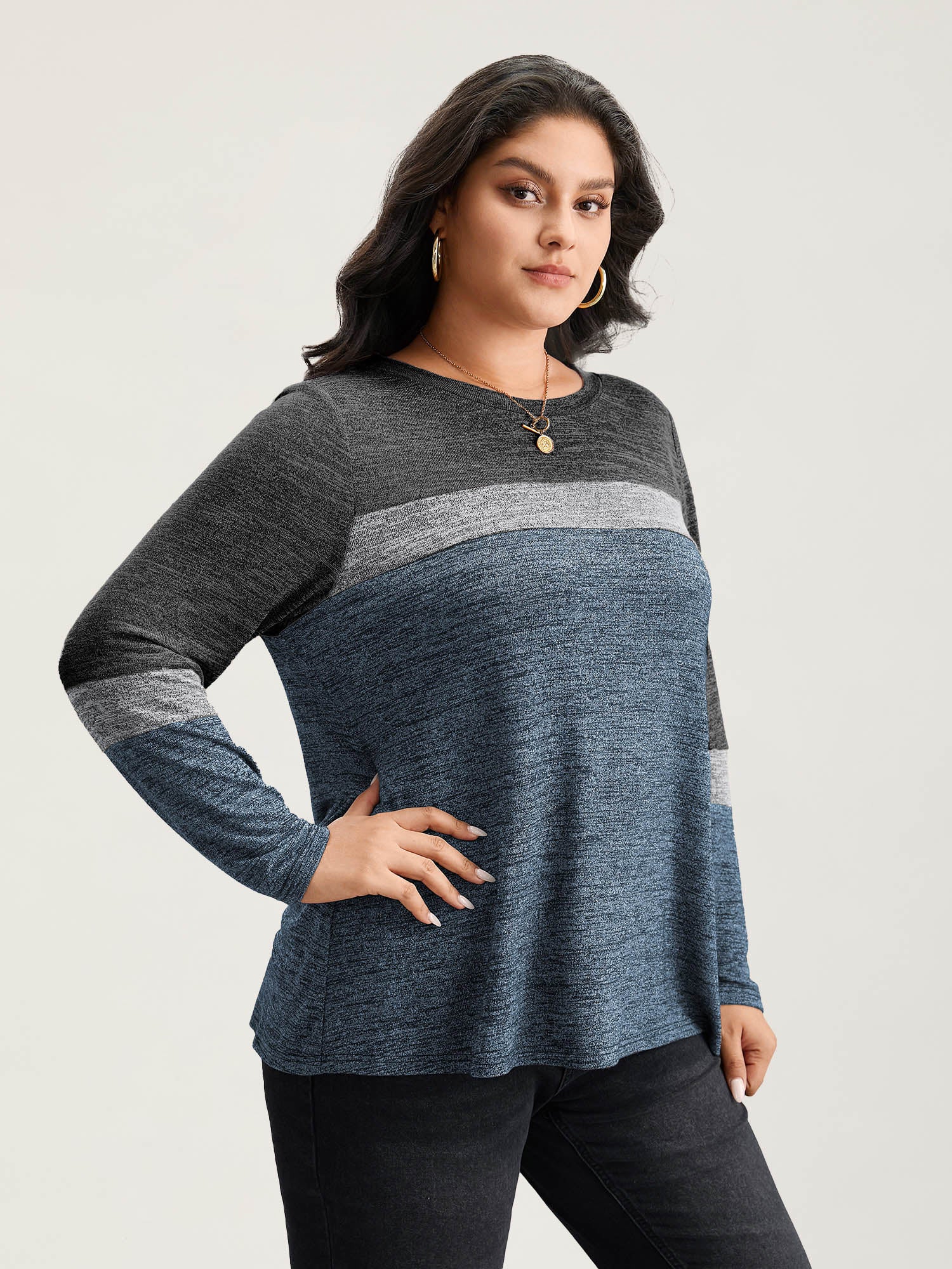 Heather Colorblock Contrast Crew Neck T-shirt - Image 4