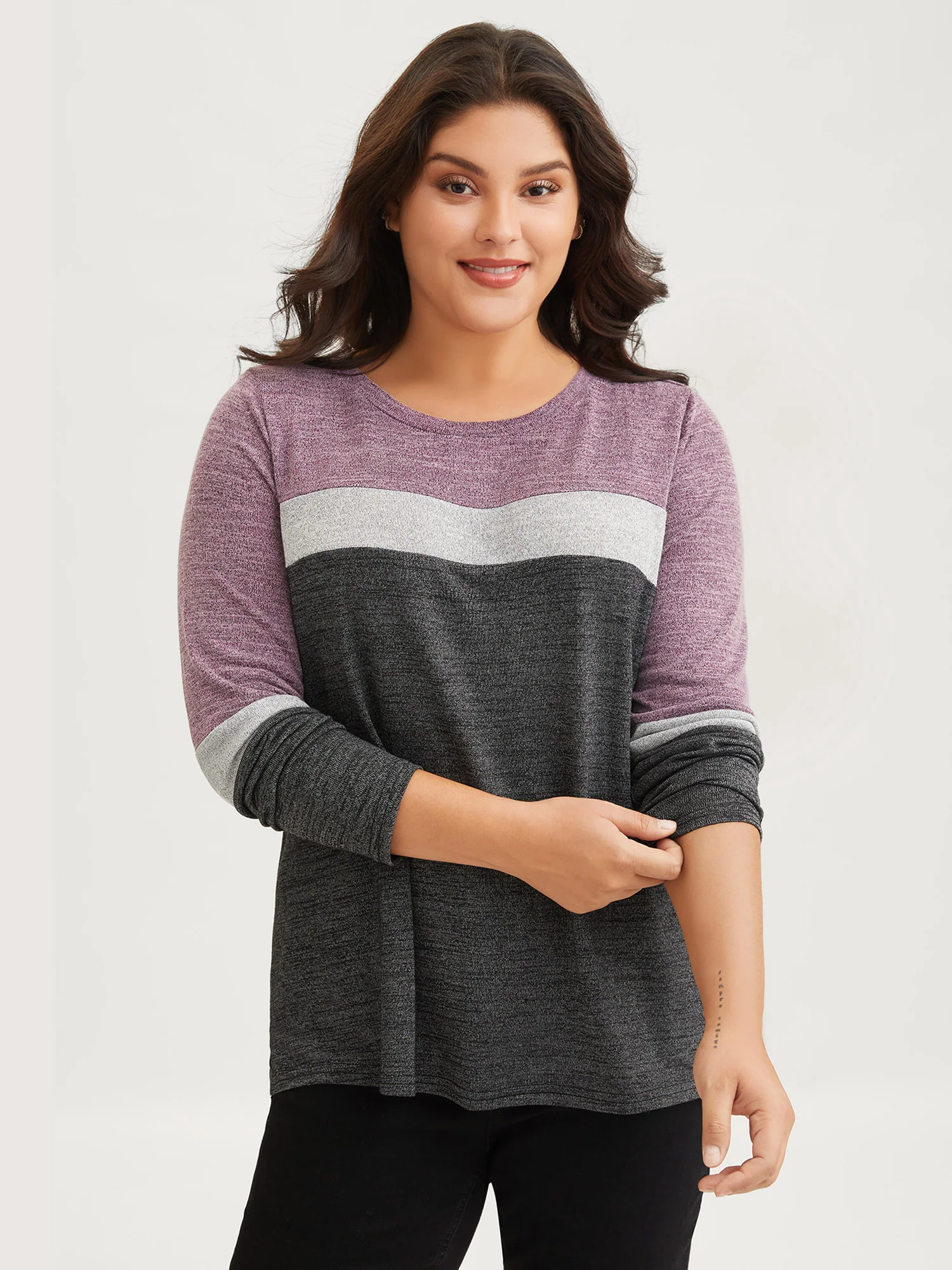 Heather Colorblock Contrast Crew Neck T-shirt - Image 6