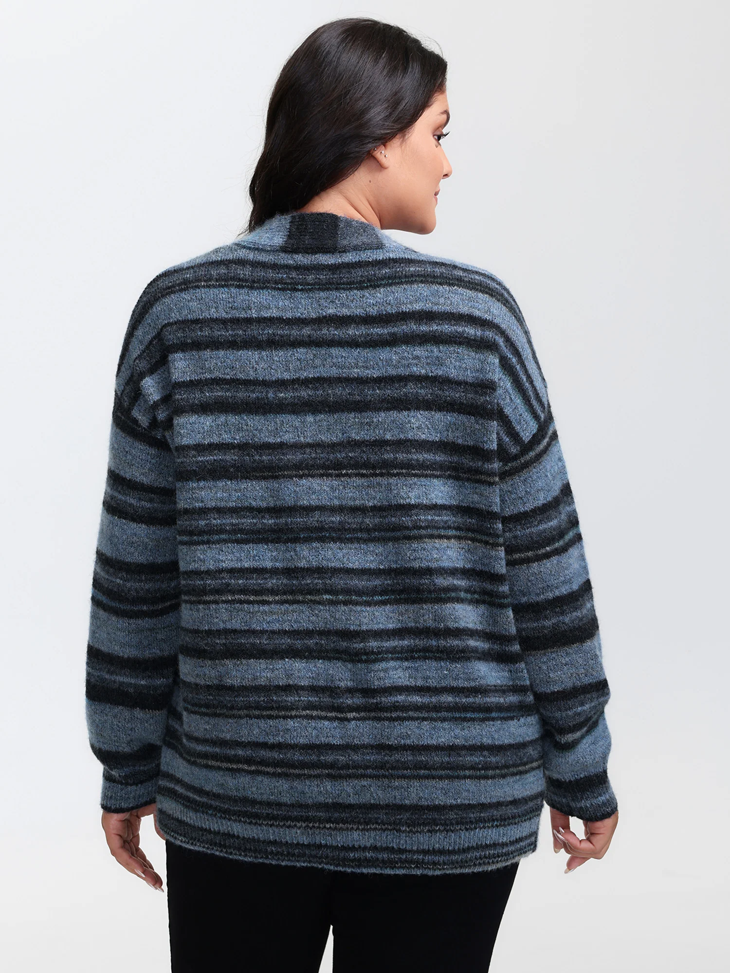 Wool Blend Curvy Hem Knit Cardigan - Image 4