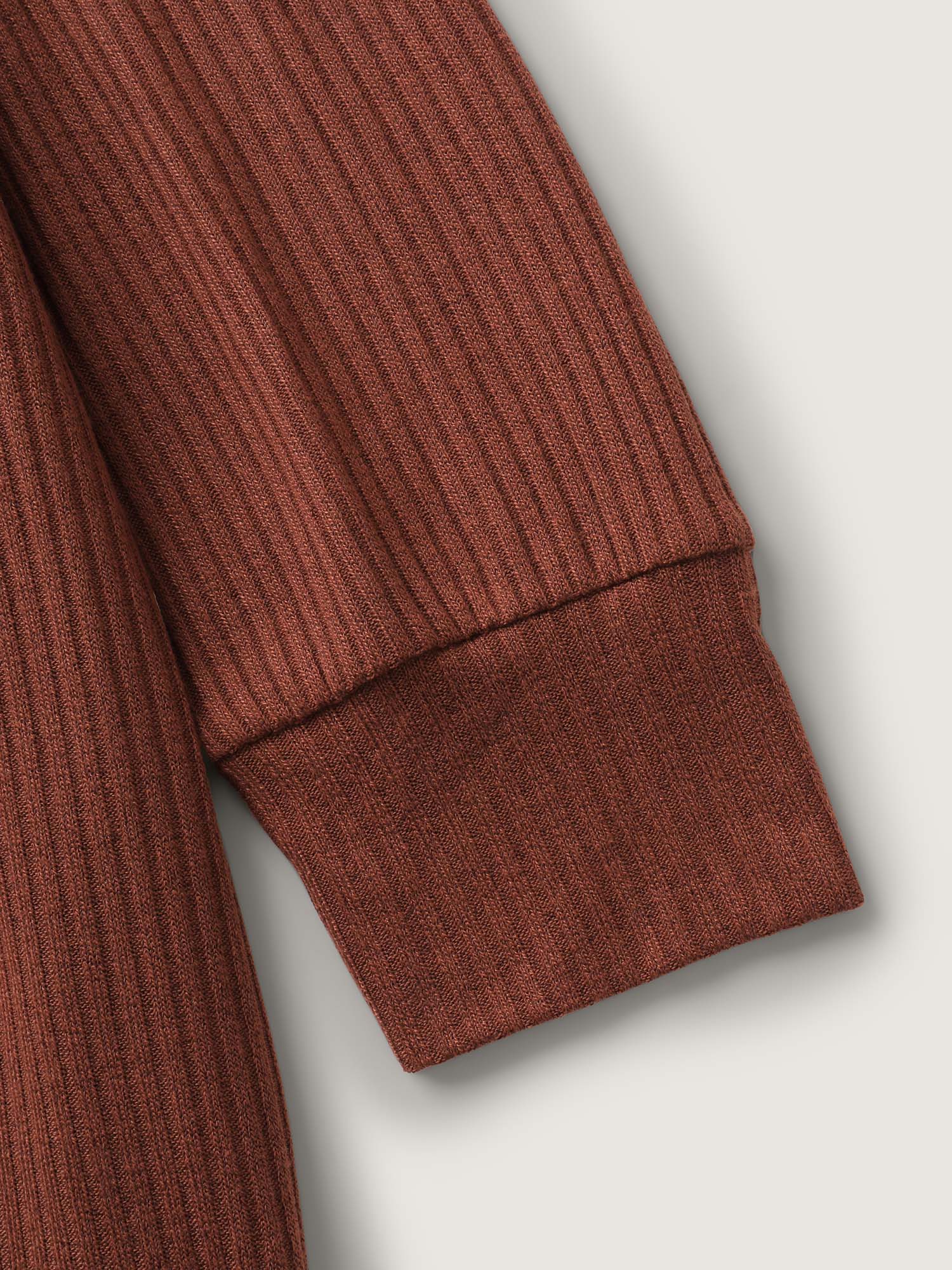 Heather Ribbed Stretchy Metal Buckle Maxi Dress - Image 7