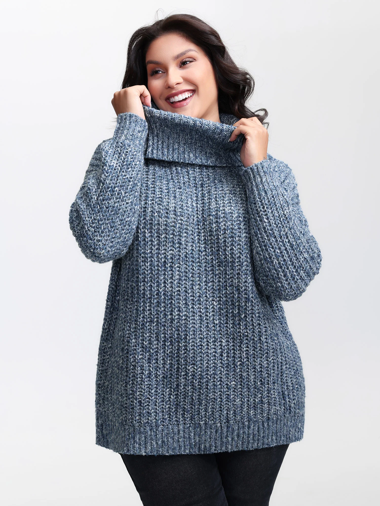Heather Turtle Neck Solid Pullover - Image 2