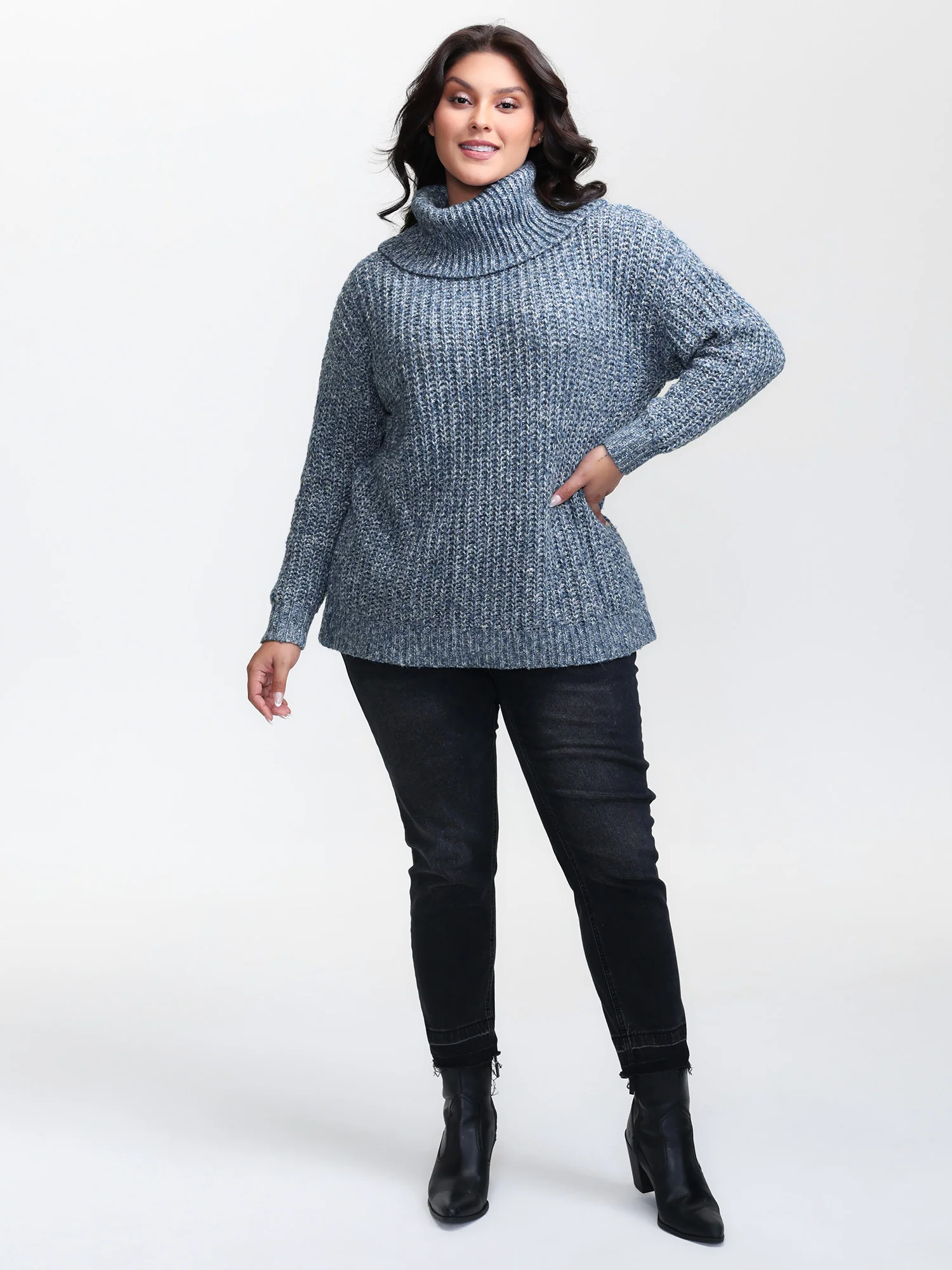 Heather Turtle Neck Solid Pullover - Image 4