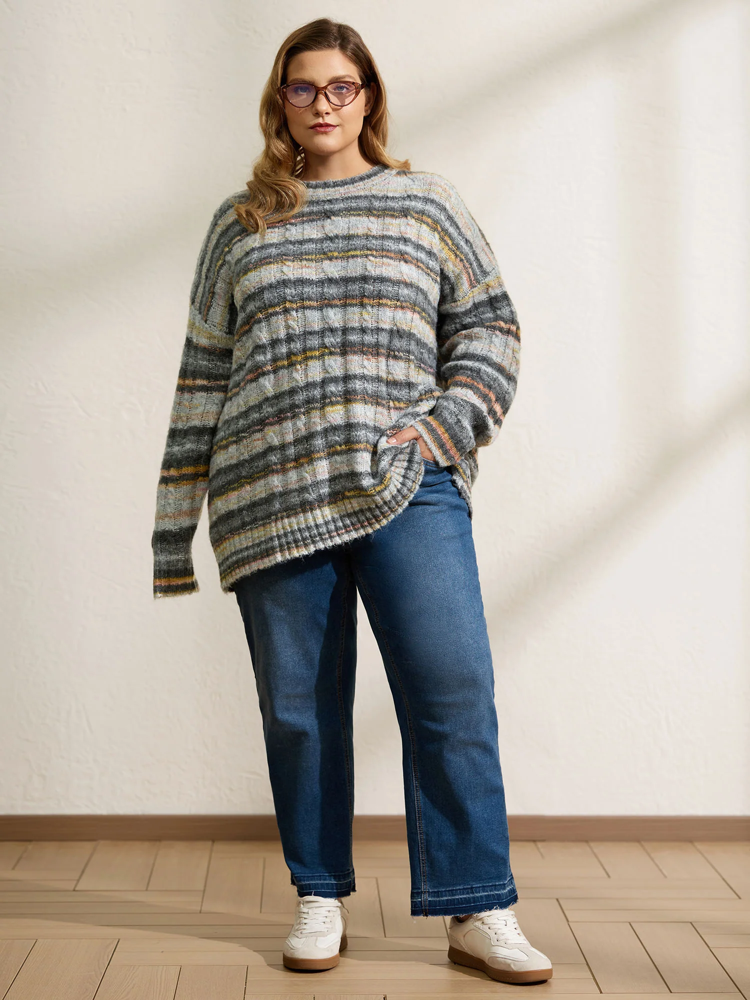 Heather Twist Textured Round Neck Pullover - Image 3