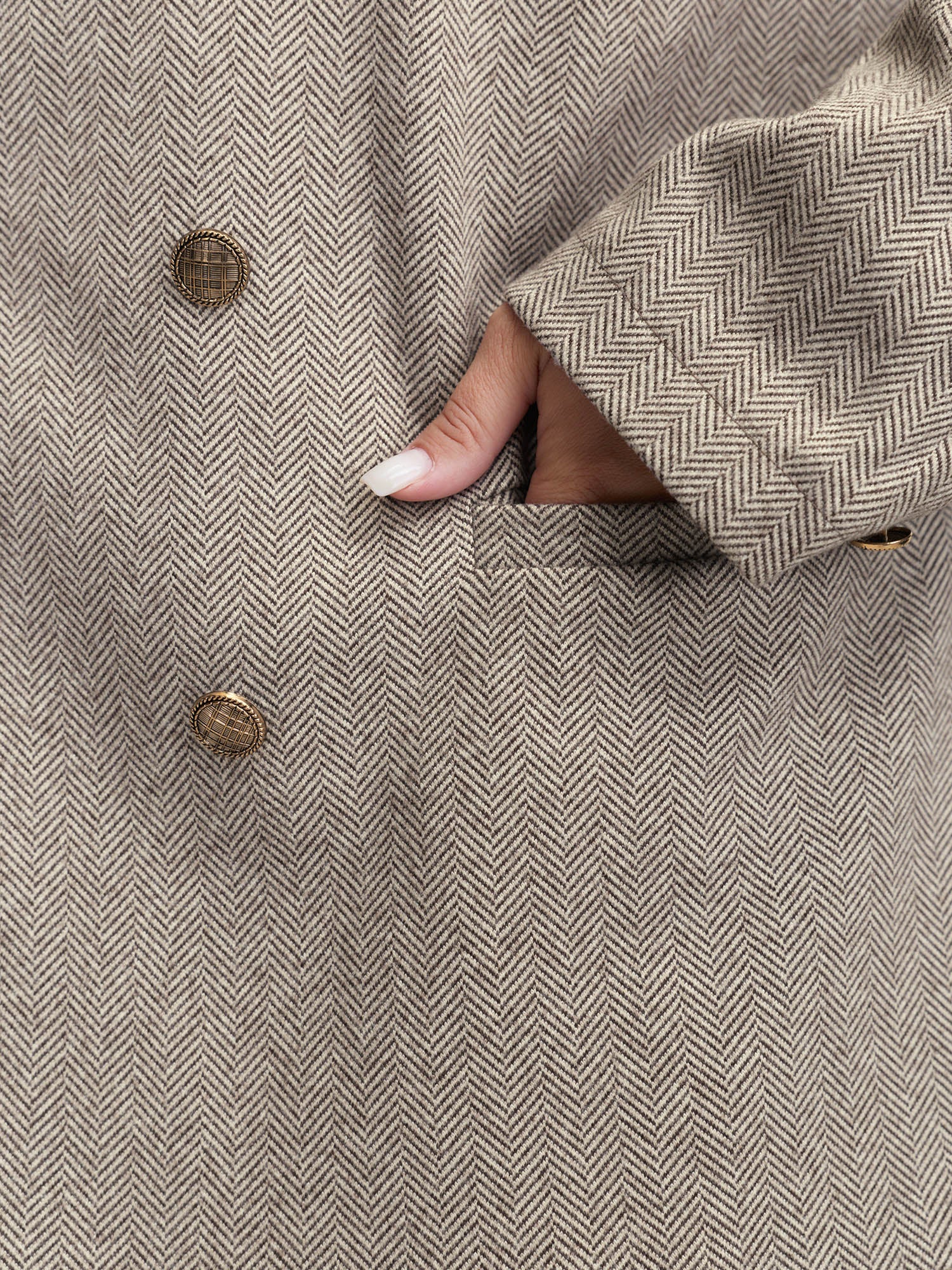 Herringbone Pockets Double Button Blazer - Image 3