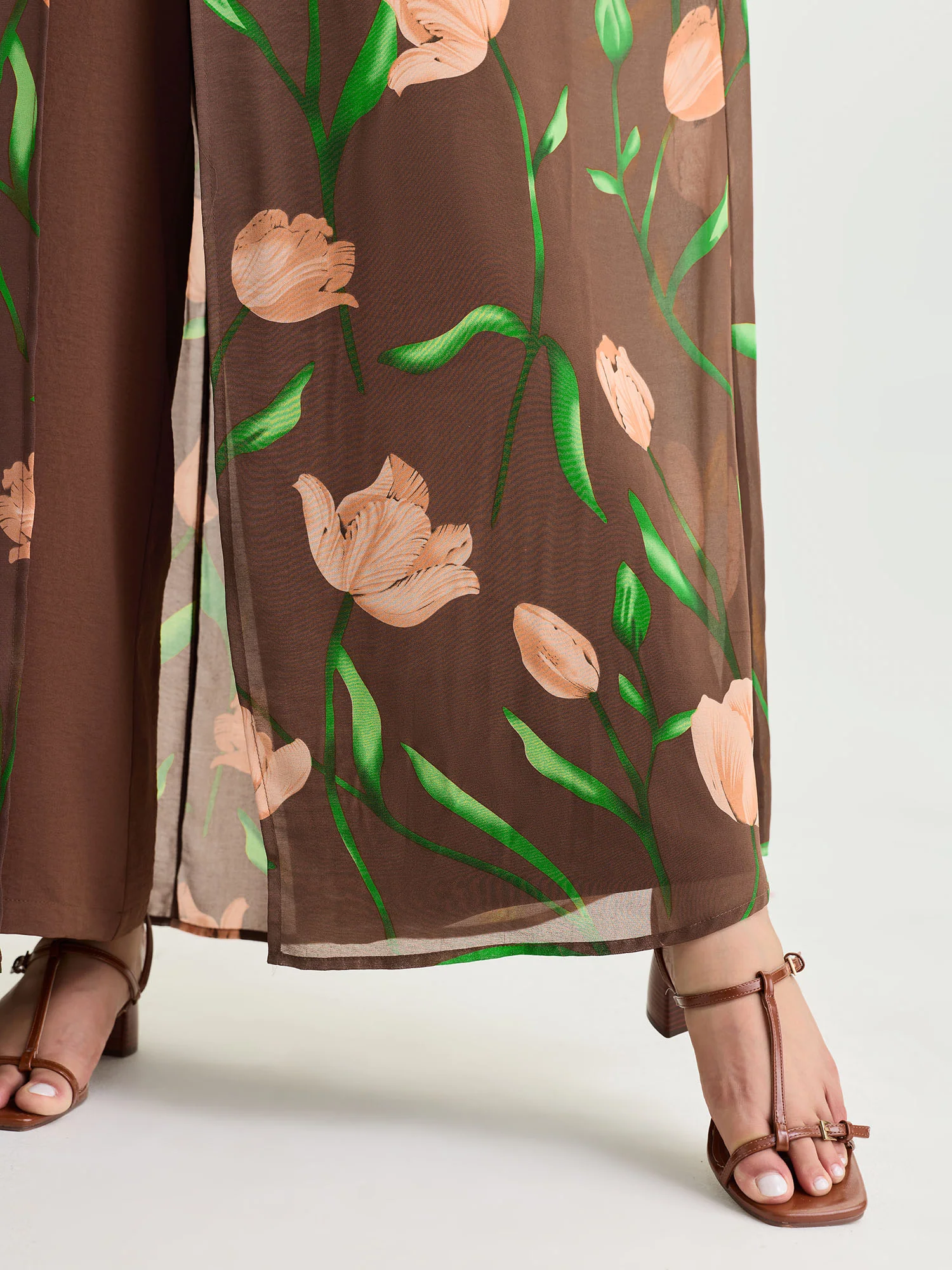 Hidden Zipper Floral Layered Pockets Jumpsuit - Image 15