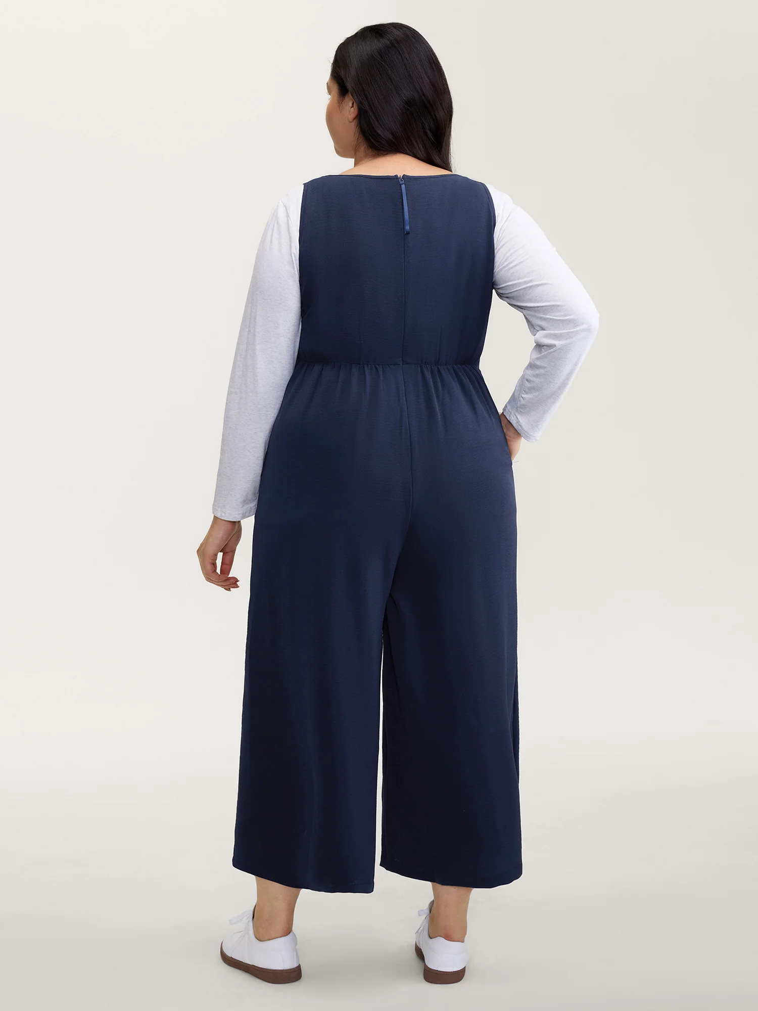 Hidden Zipper Pockets Wide-Leg Jumpsuit - Image 4