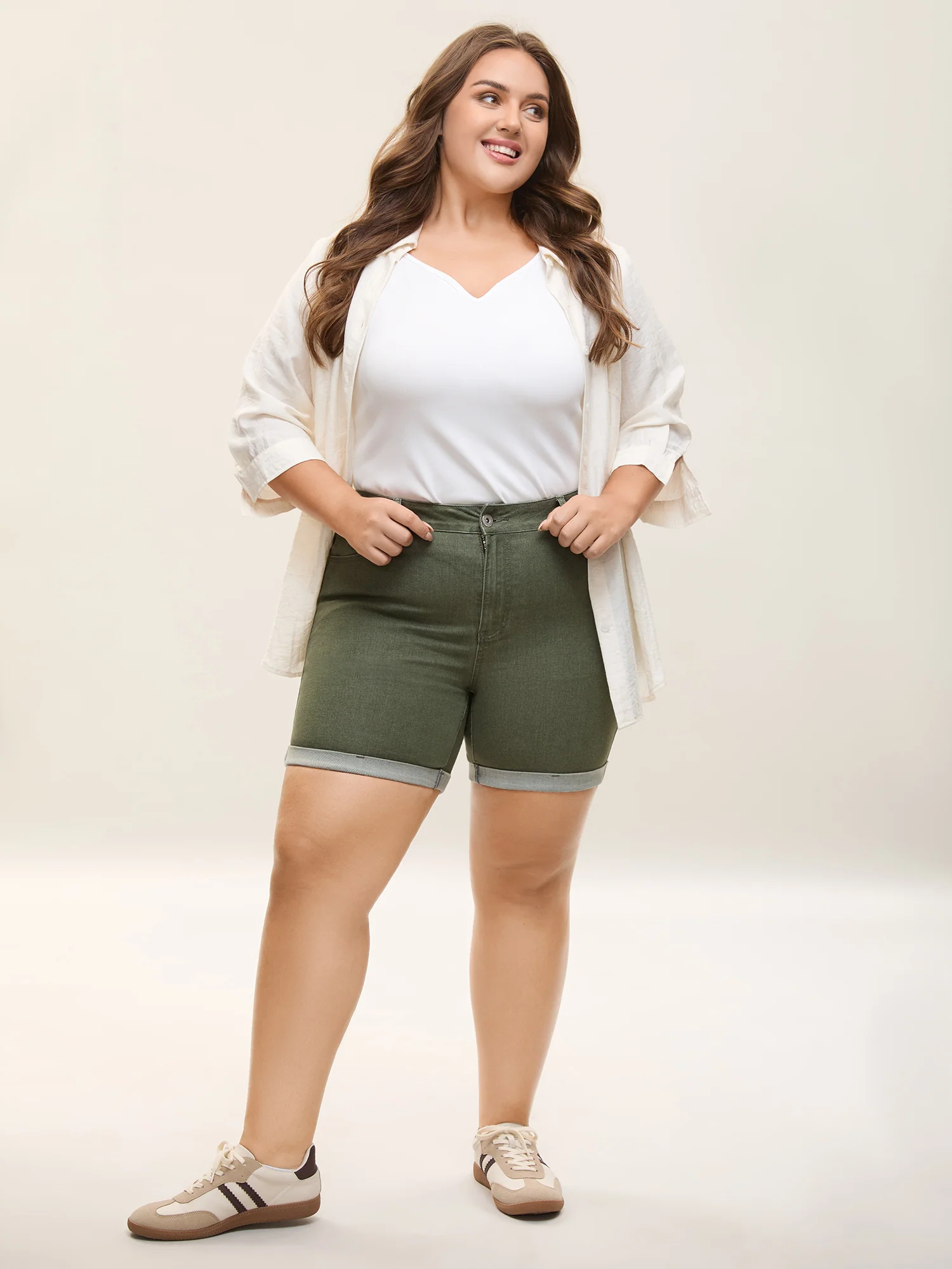 High-Rise Classic Cut Denim Shorts - Image 2