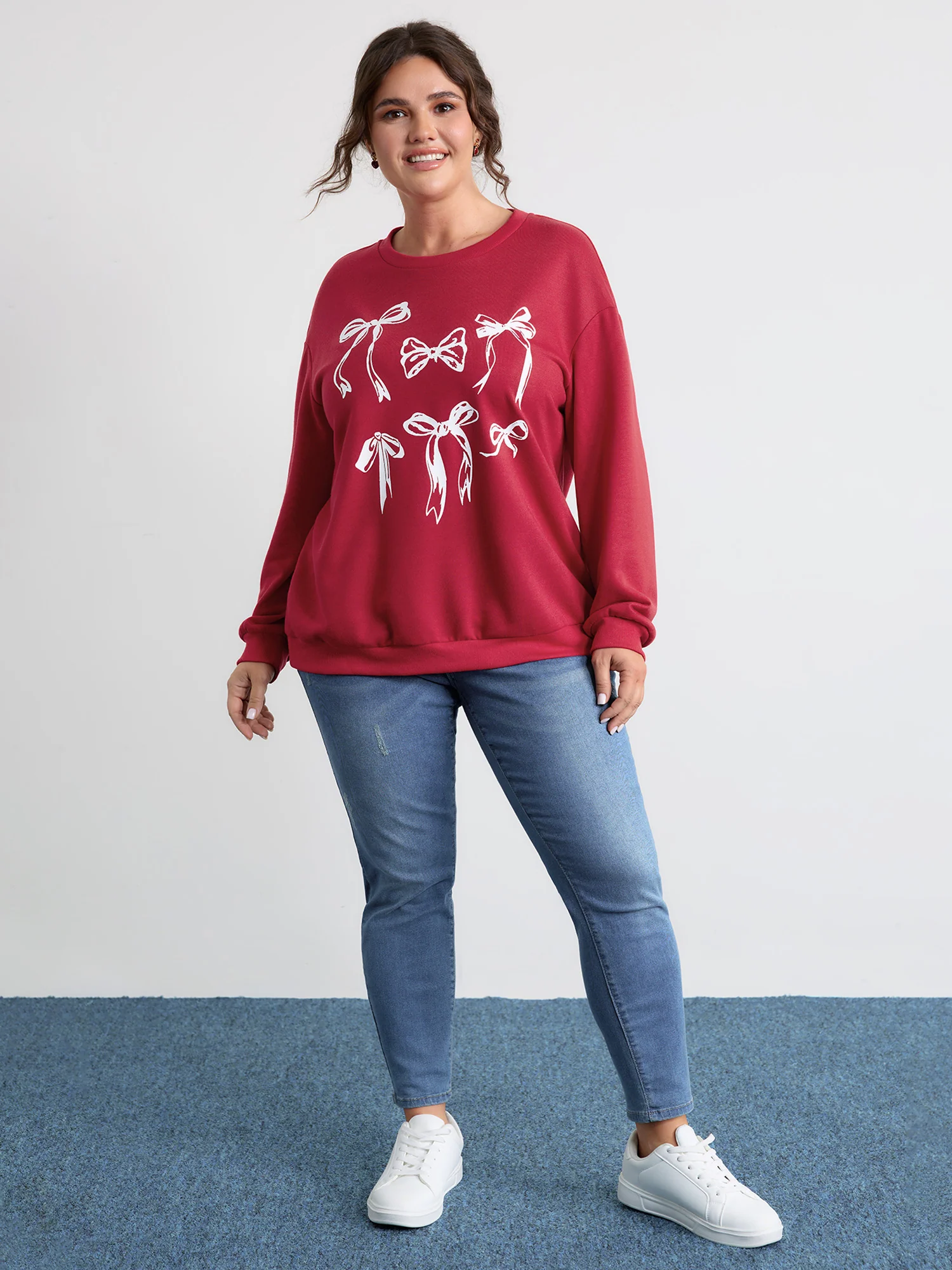 Holiday Bowknot Round Neck Sweatshirt - Image 3