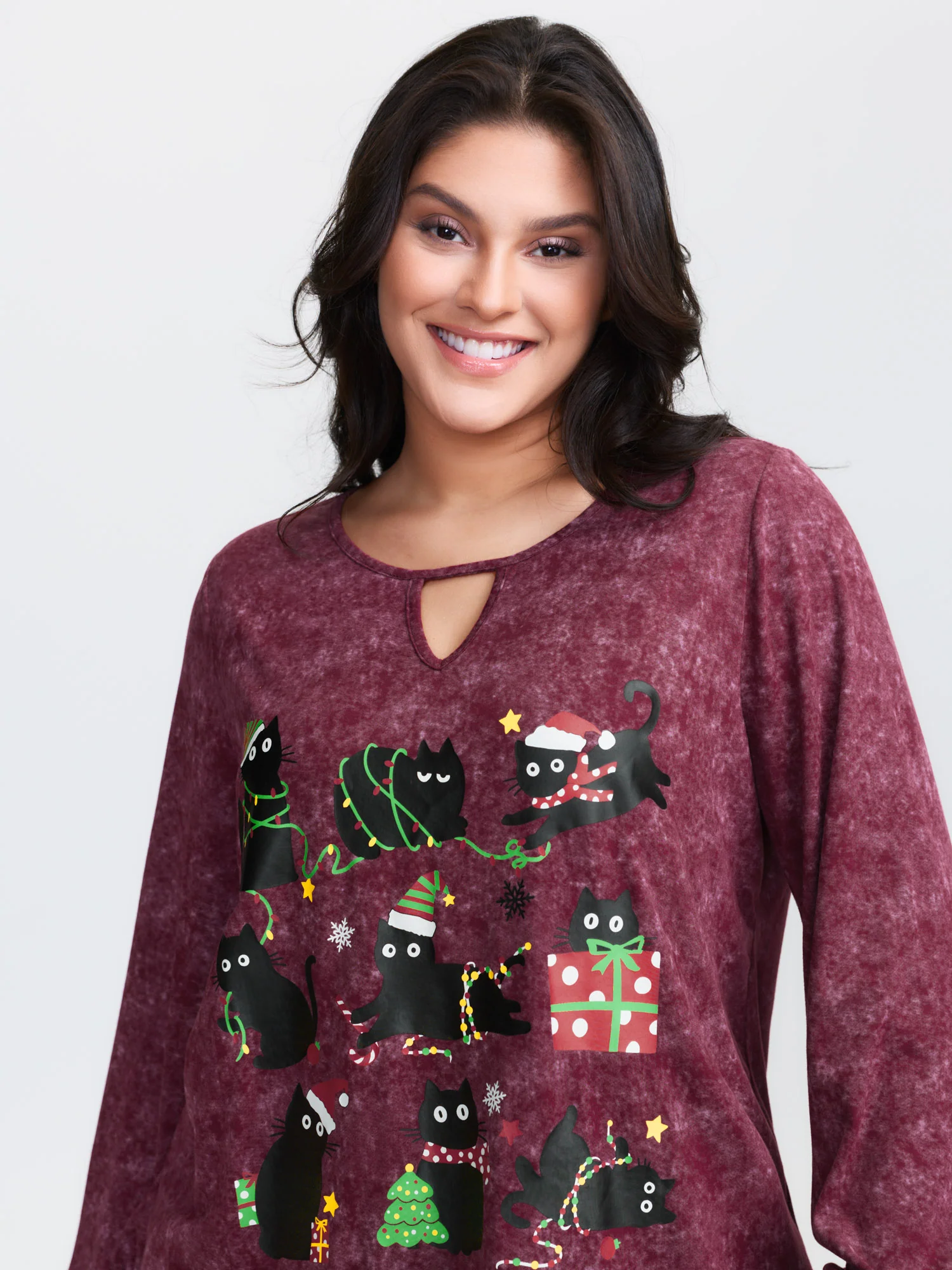 Holiday Cat Snowflake Effect T-Shirt - Image 8