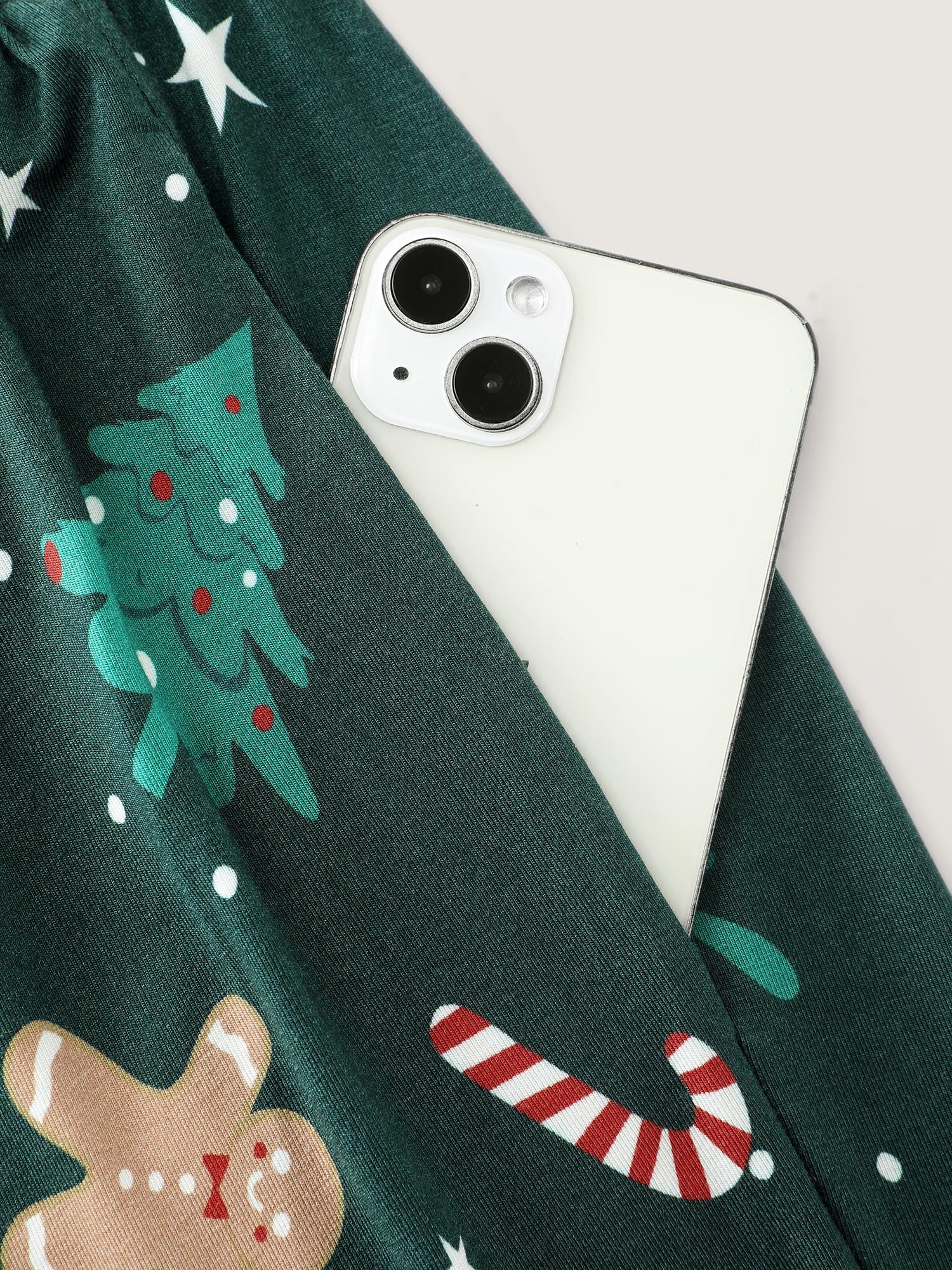 Holiday Cozy Print Pockets Loungewear Set - Image 11