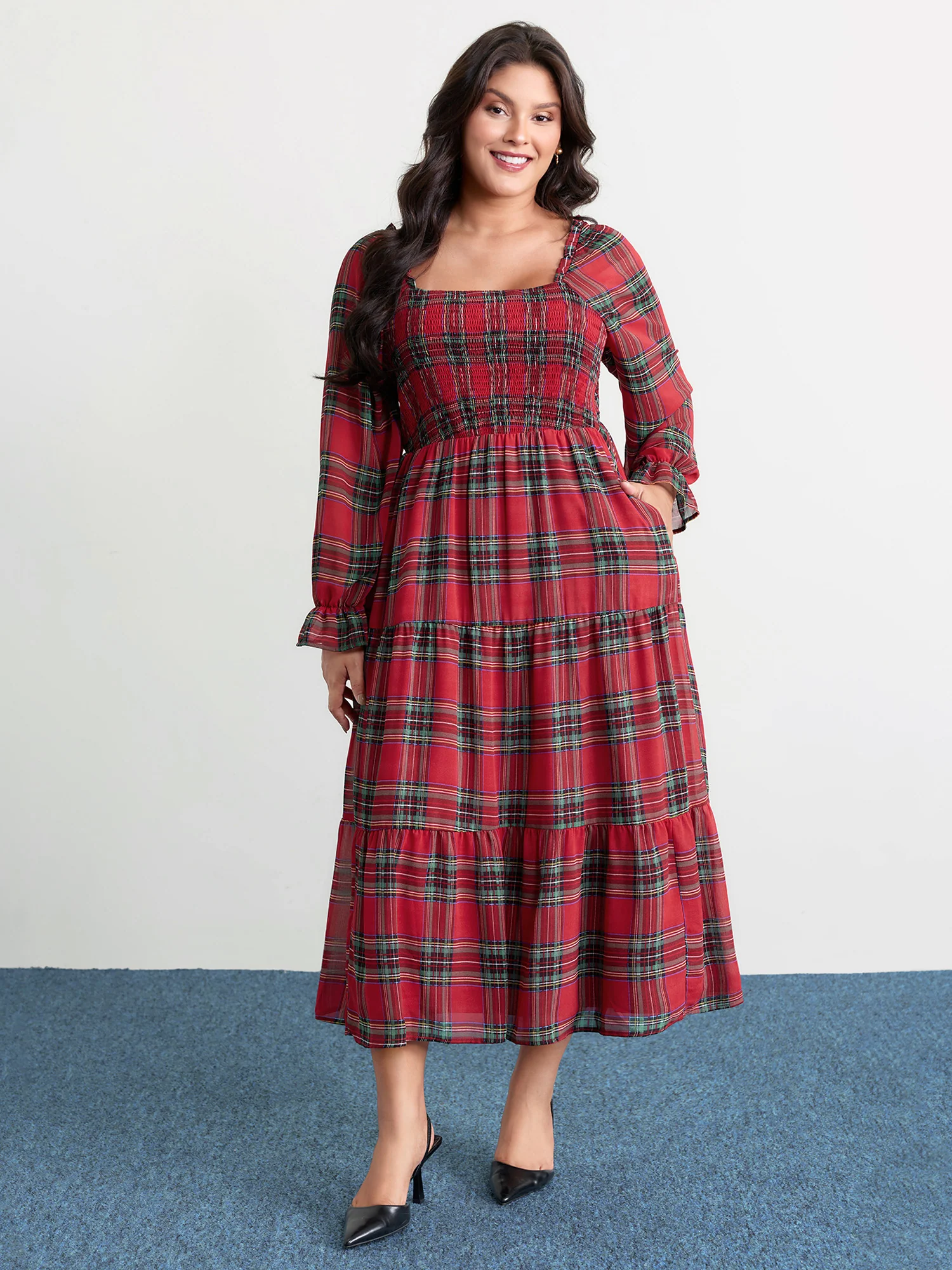 Holiday Plaid Shirred Bodice Maxi Dress - Image 3