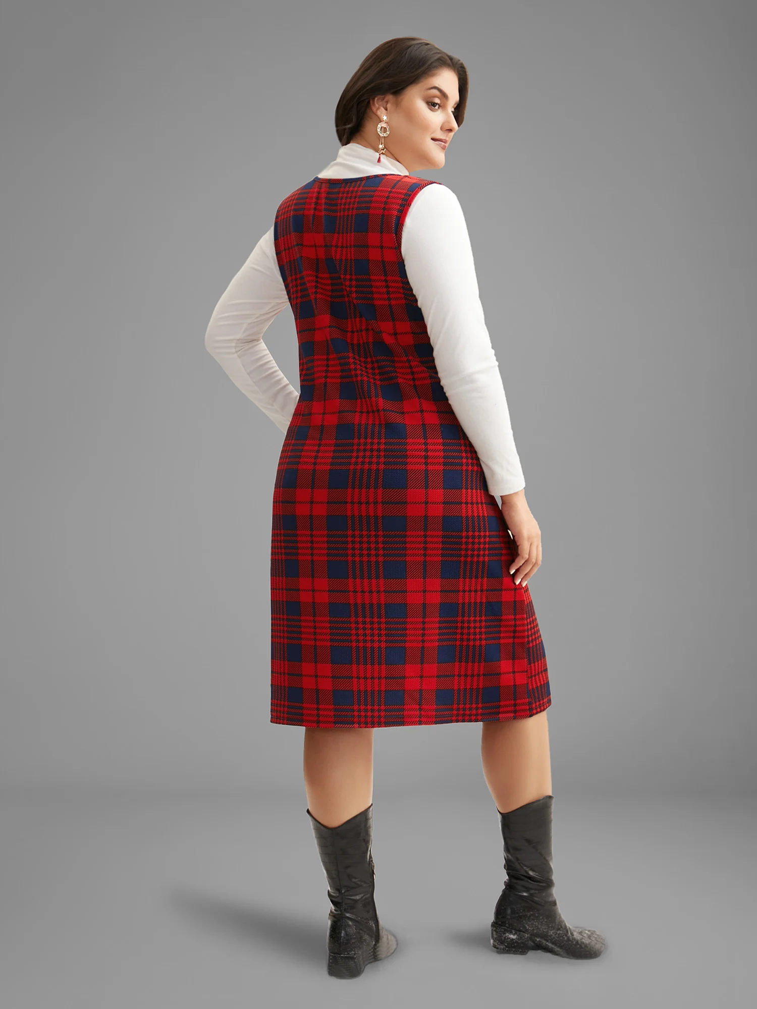 Holiday Plaid Sleeveless Stretch Midi Dress - Image 3
