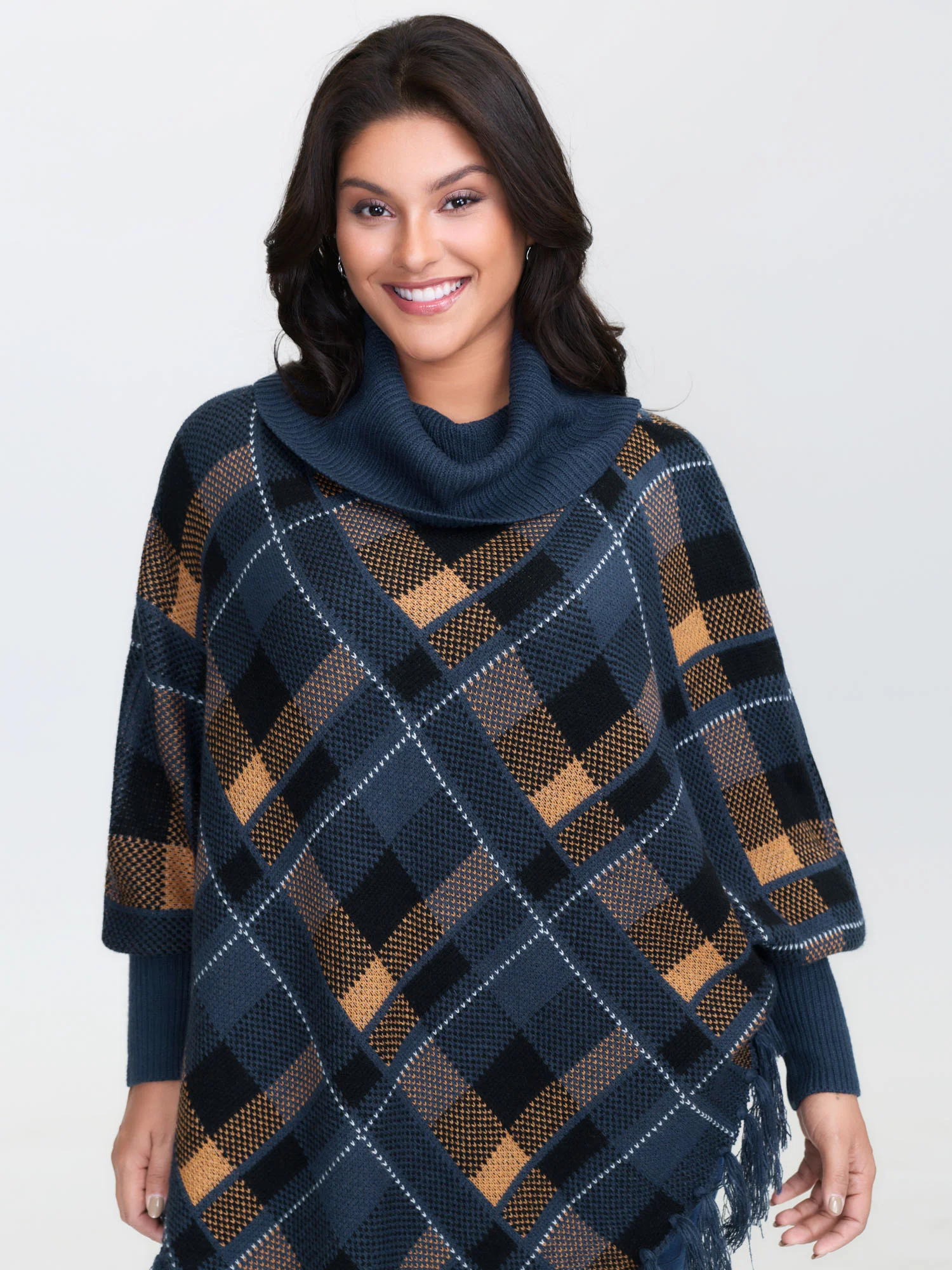 Holiday Plaid Turtleneck Fringe Hem Pullover - Image 9
