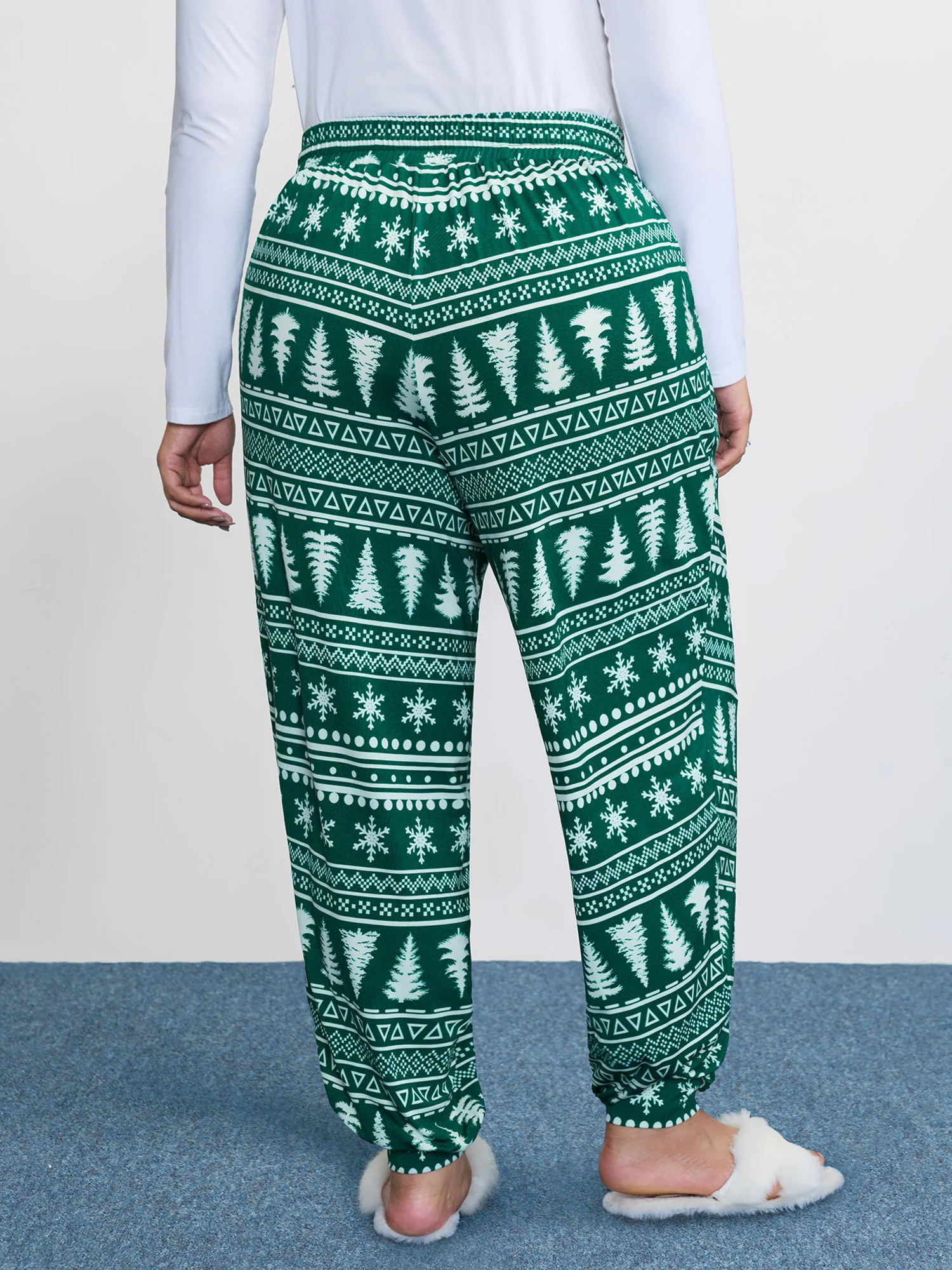 Holiday Print Drawstring Waist Lounge Bottoms - Image 5
