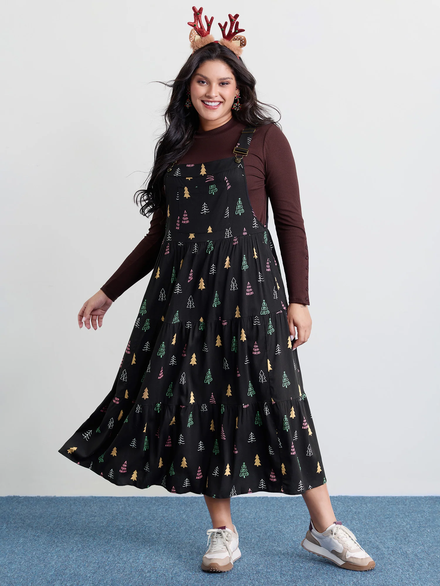 Holiday Tree Rayon Pockets Midi Dress - Image 3