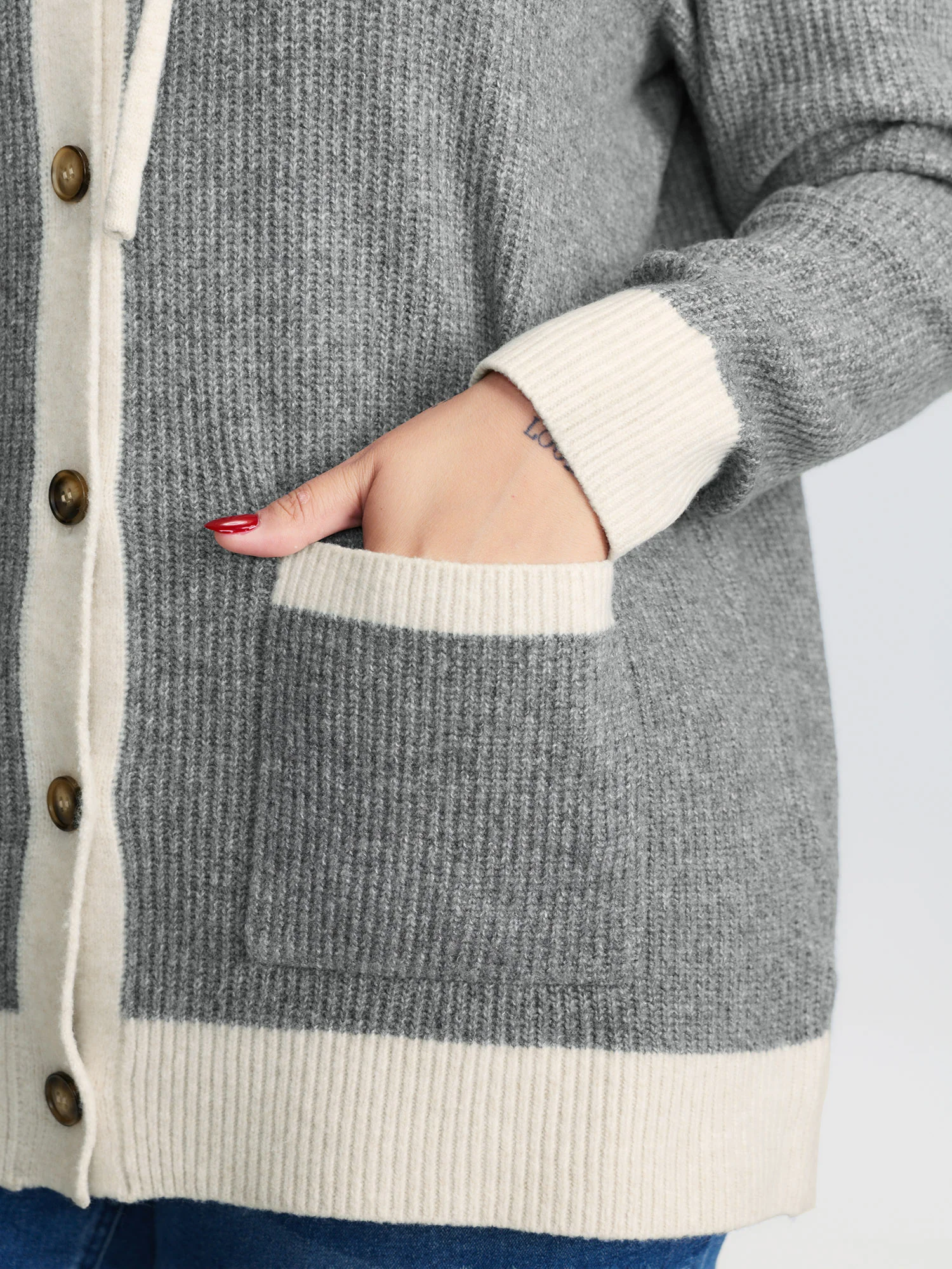 Hooded Colorblock Pockets Button Knit Cardigan - Image 4