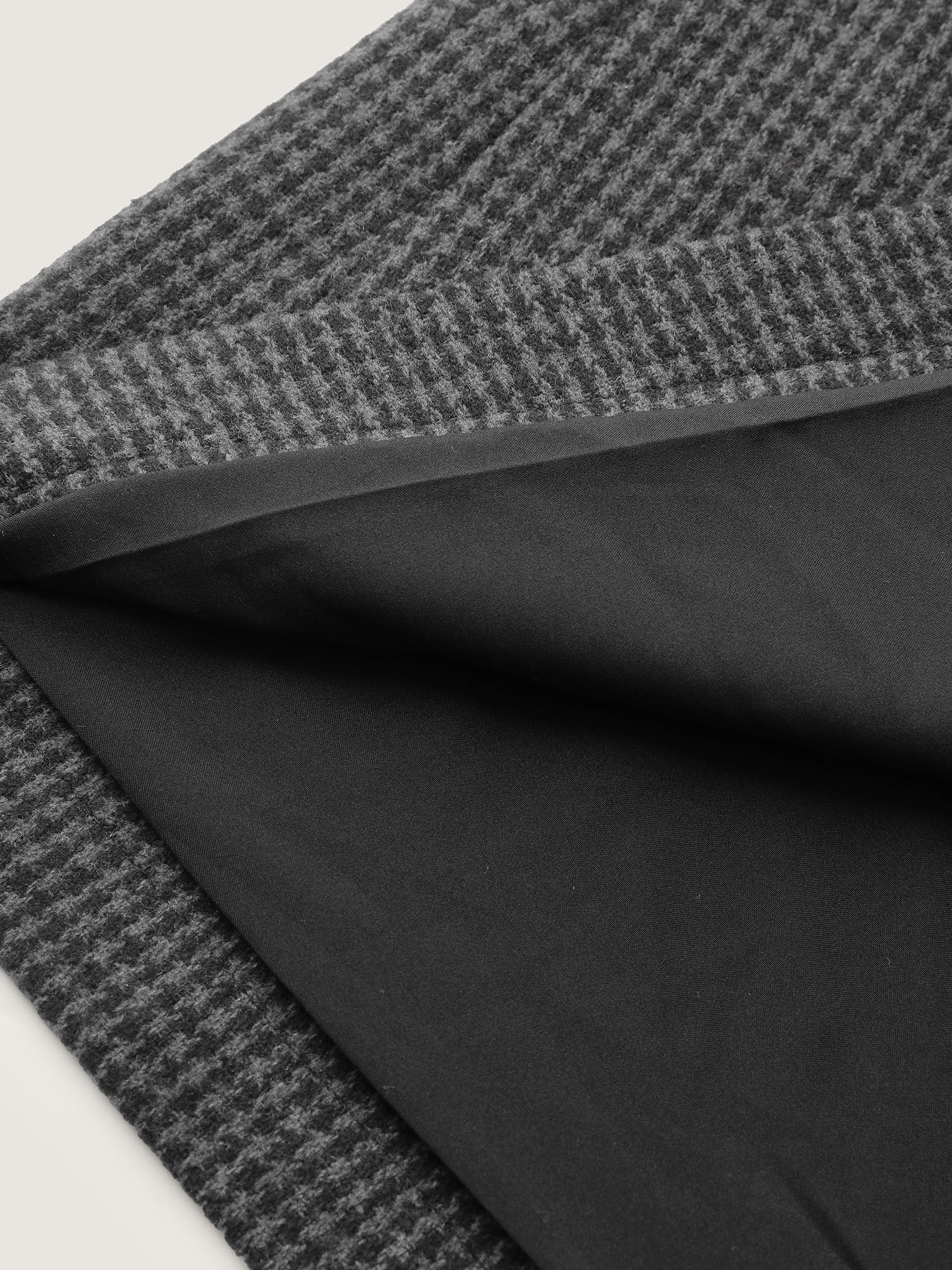 Houndstooth Button Detail Belted Coat - Image 7