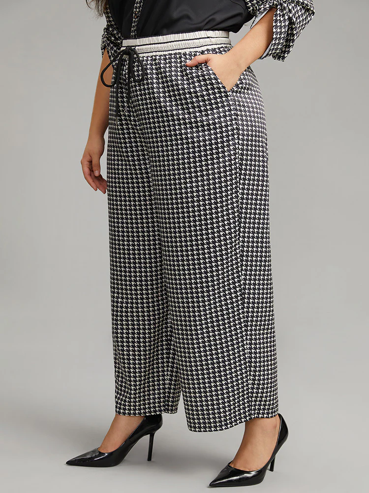 Houndstooth Drawstring Straight Leg Pants - Image 3