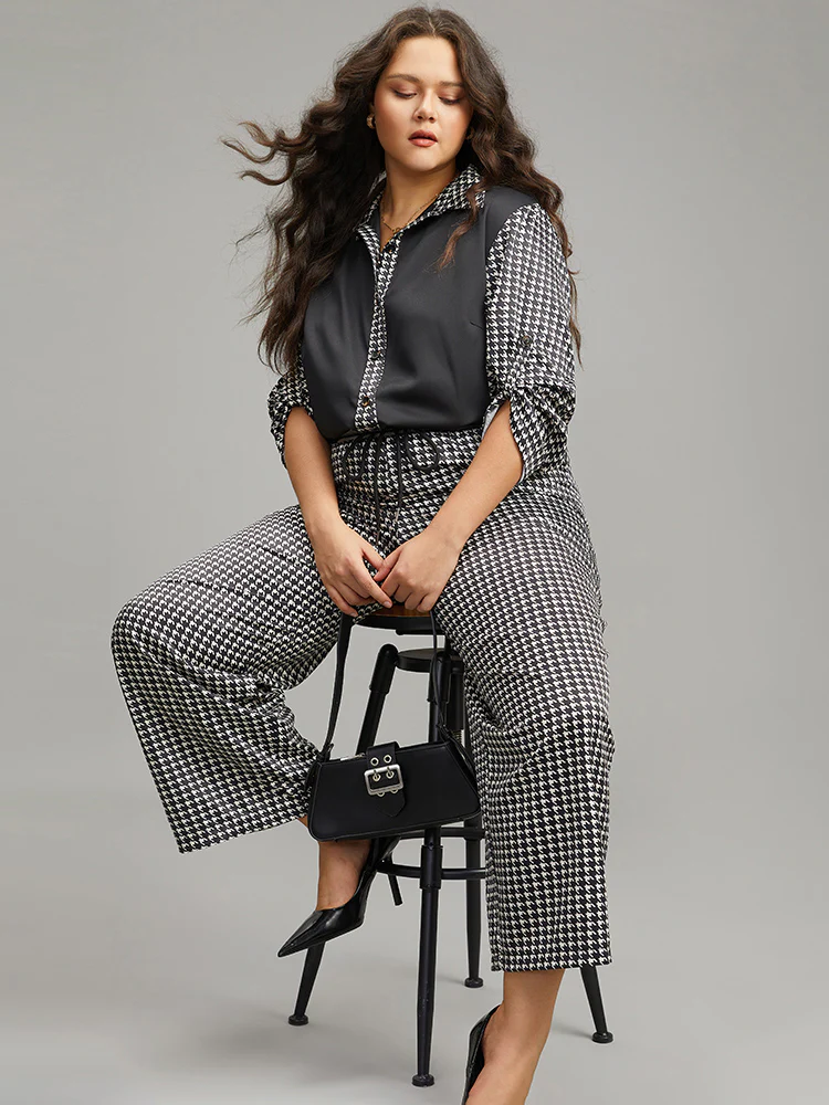 Houndstooth Drawstring Straight Leg Pants - Image 4
